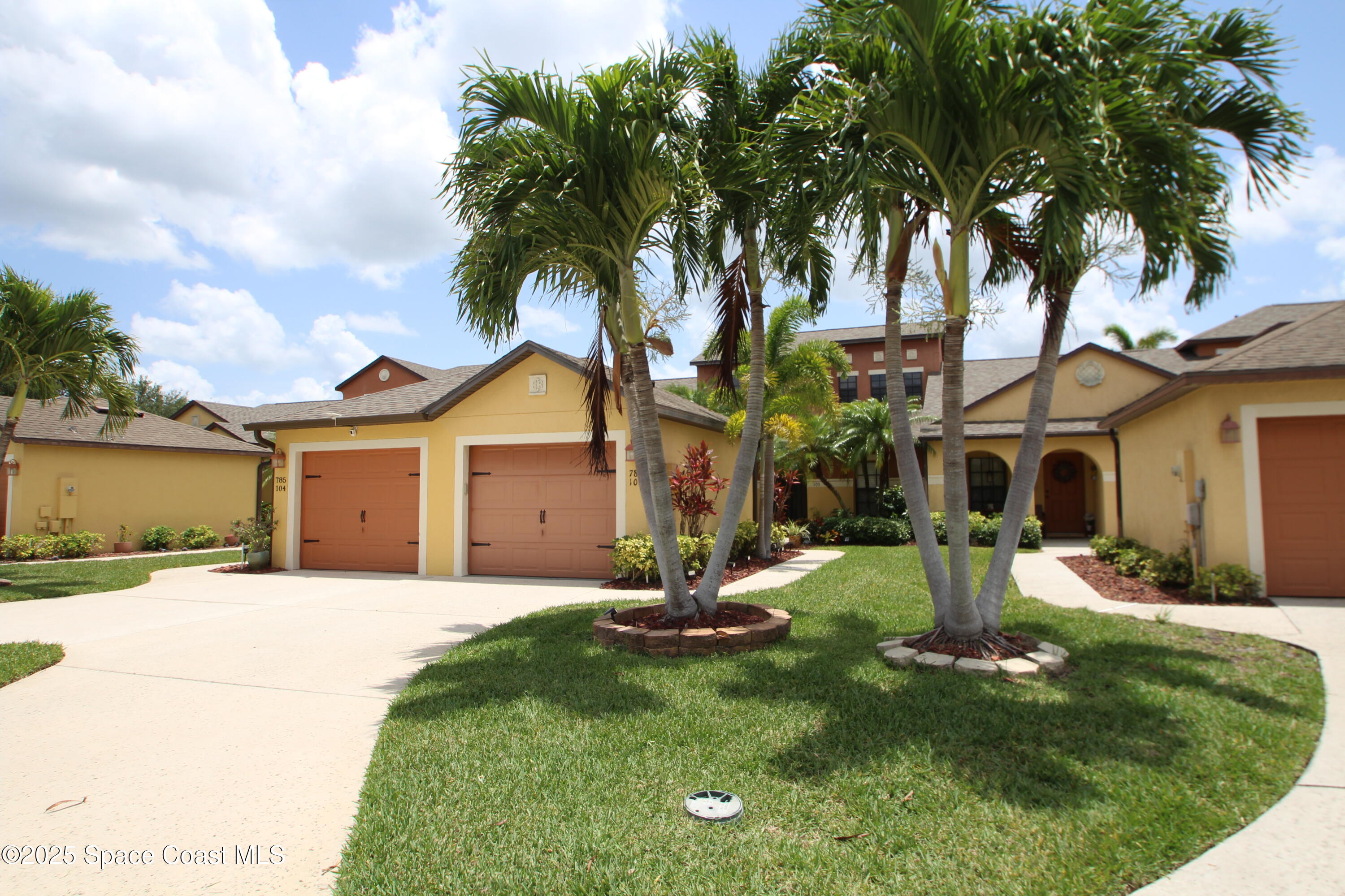 785 Luminary Circle, 103