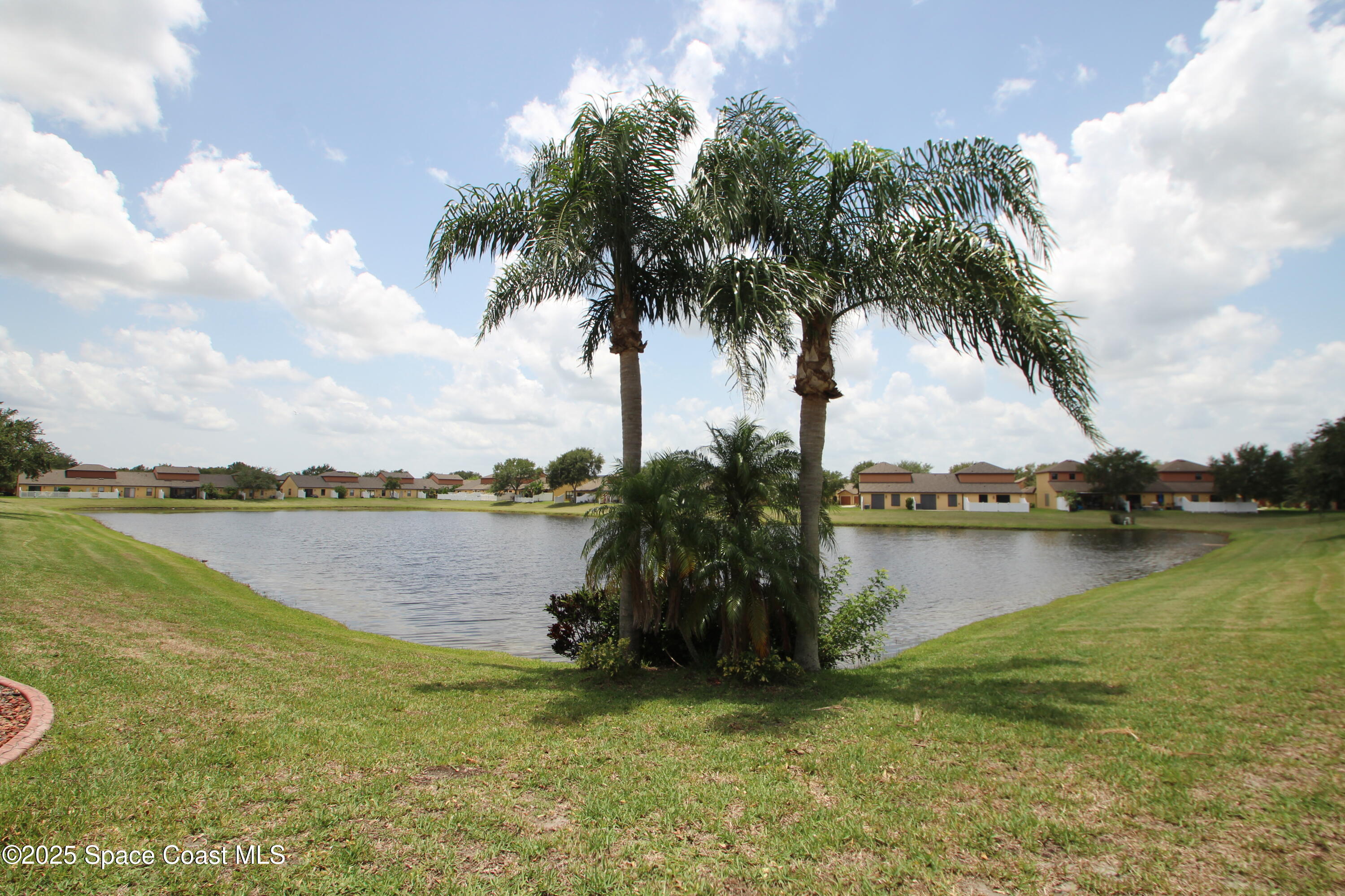 785 Luminary Circle, 103