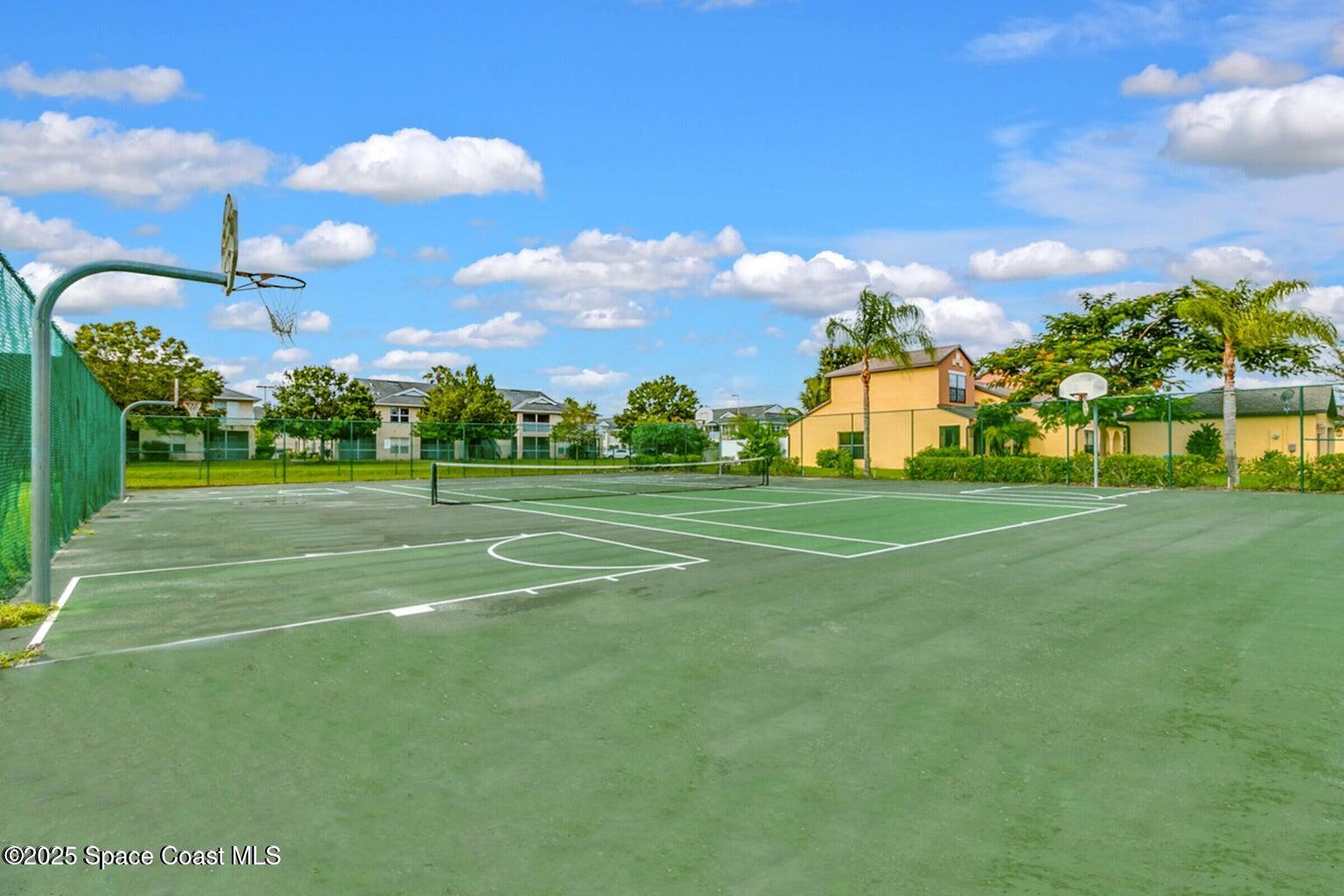 785 Luminary Circle, 103