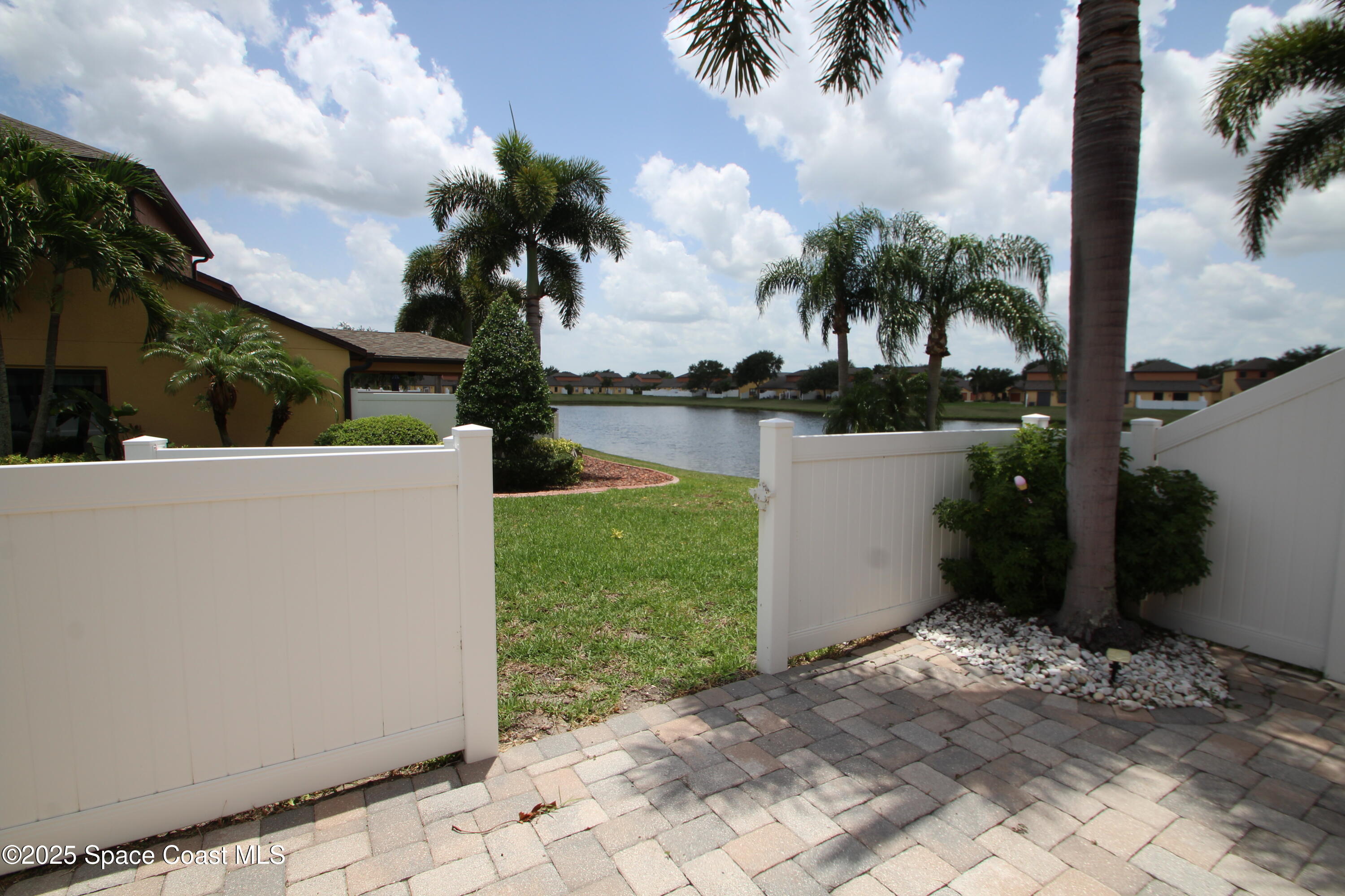 785 Luminary Circle, 103