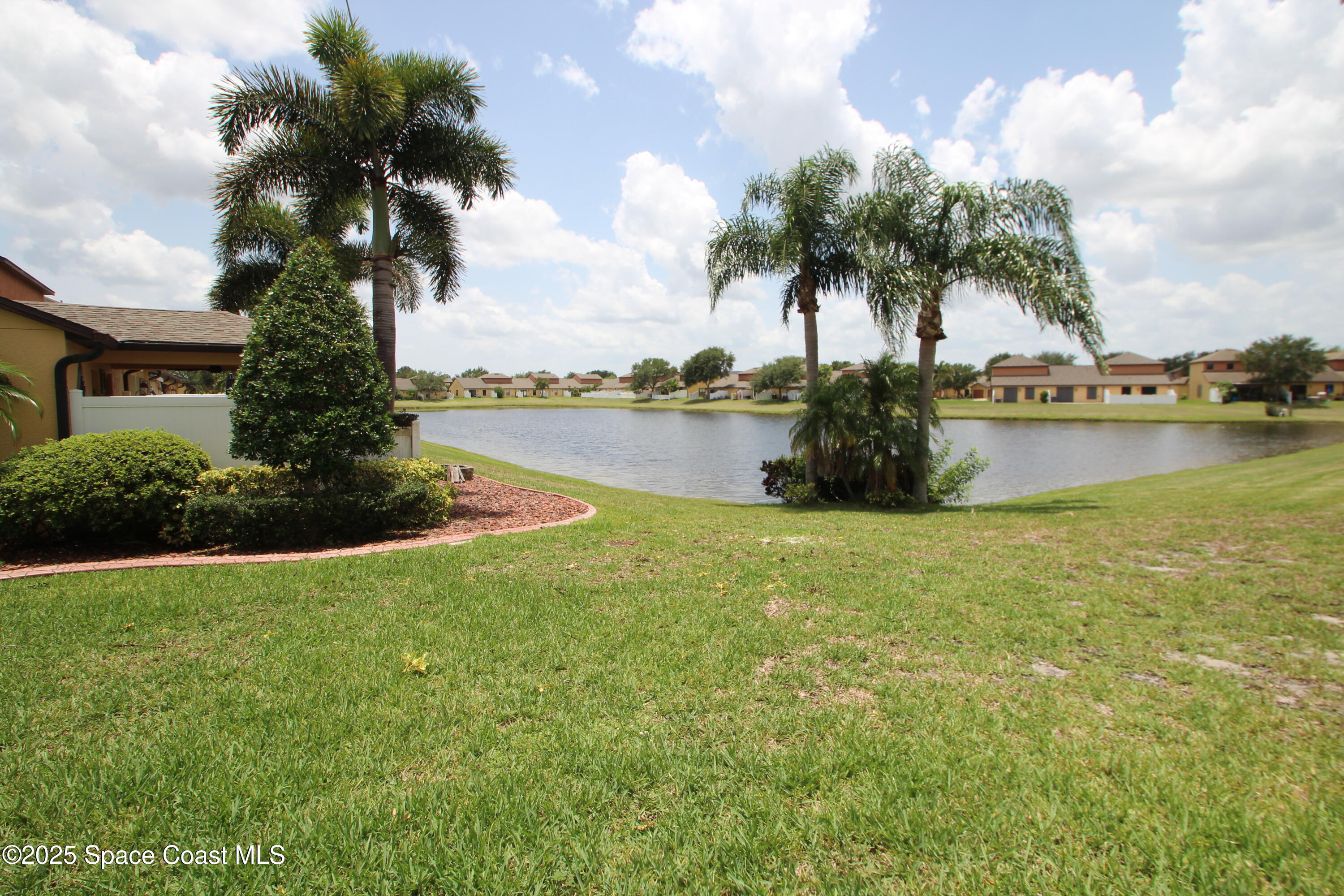 785 Luminary Circle, 103