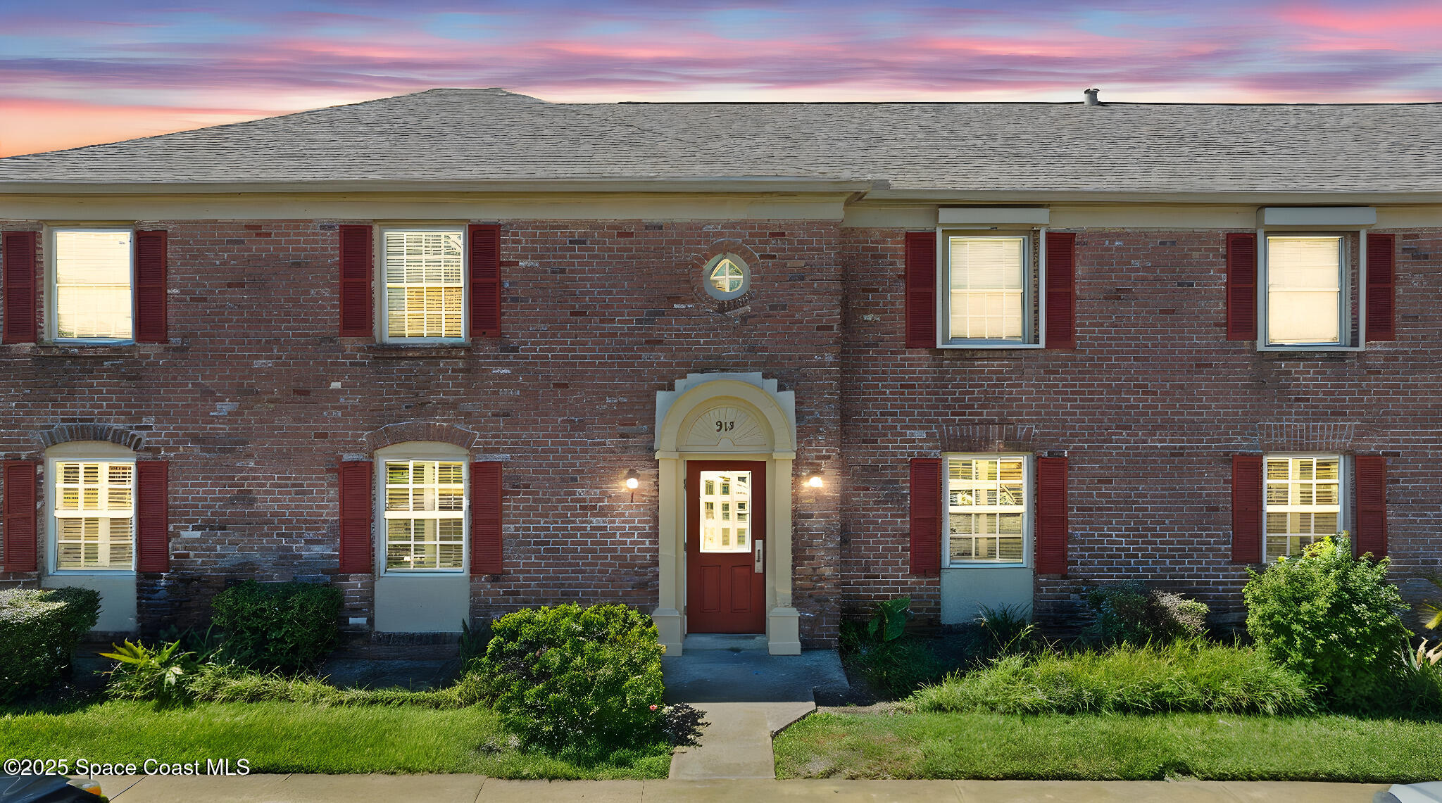 913 S Colonial Court, Unit B