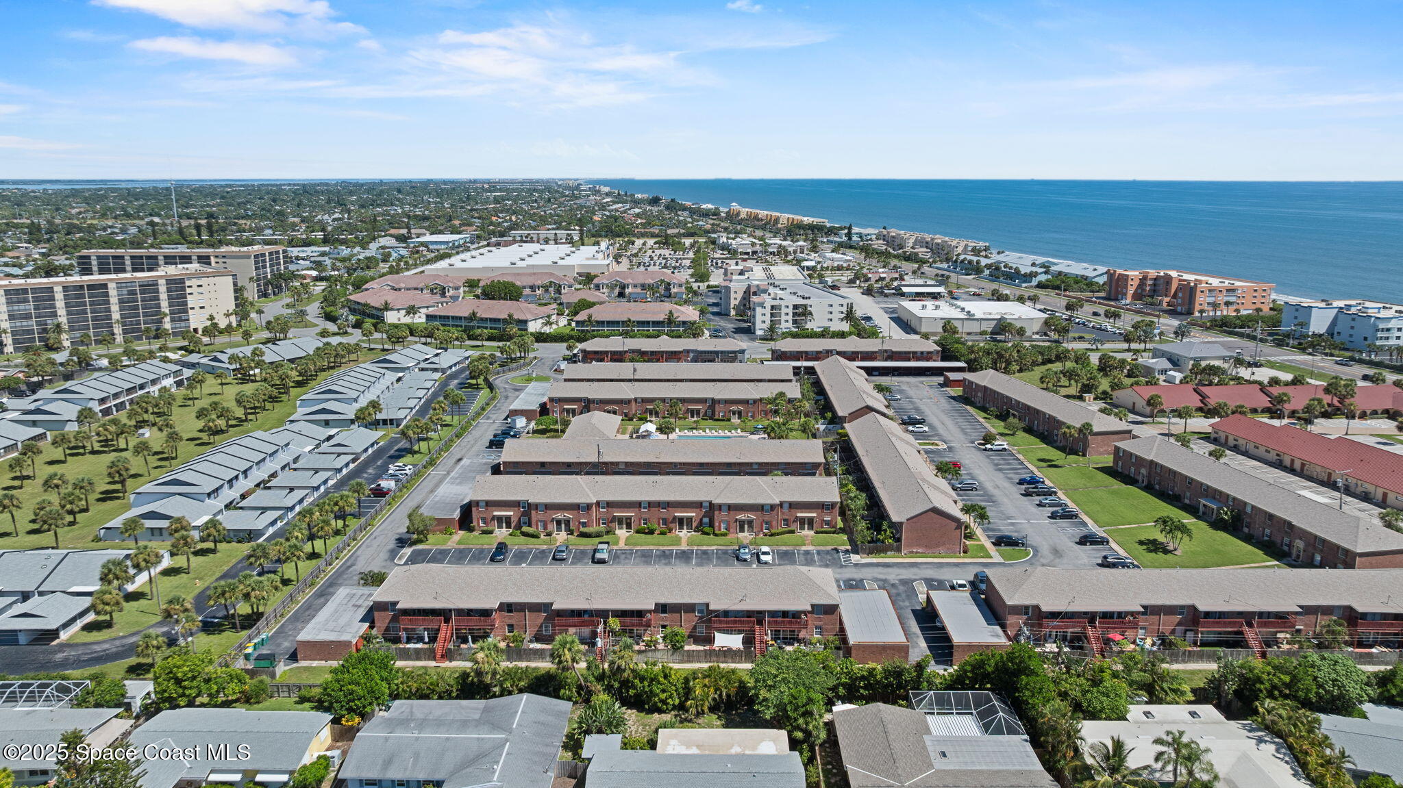 913 S Colonial Court, Unit B