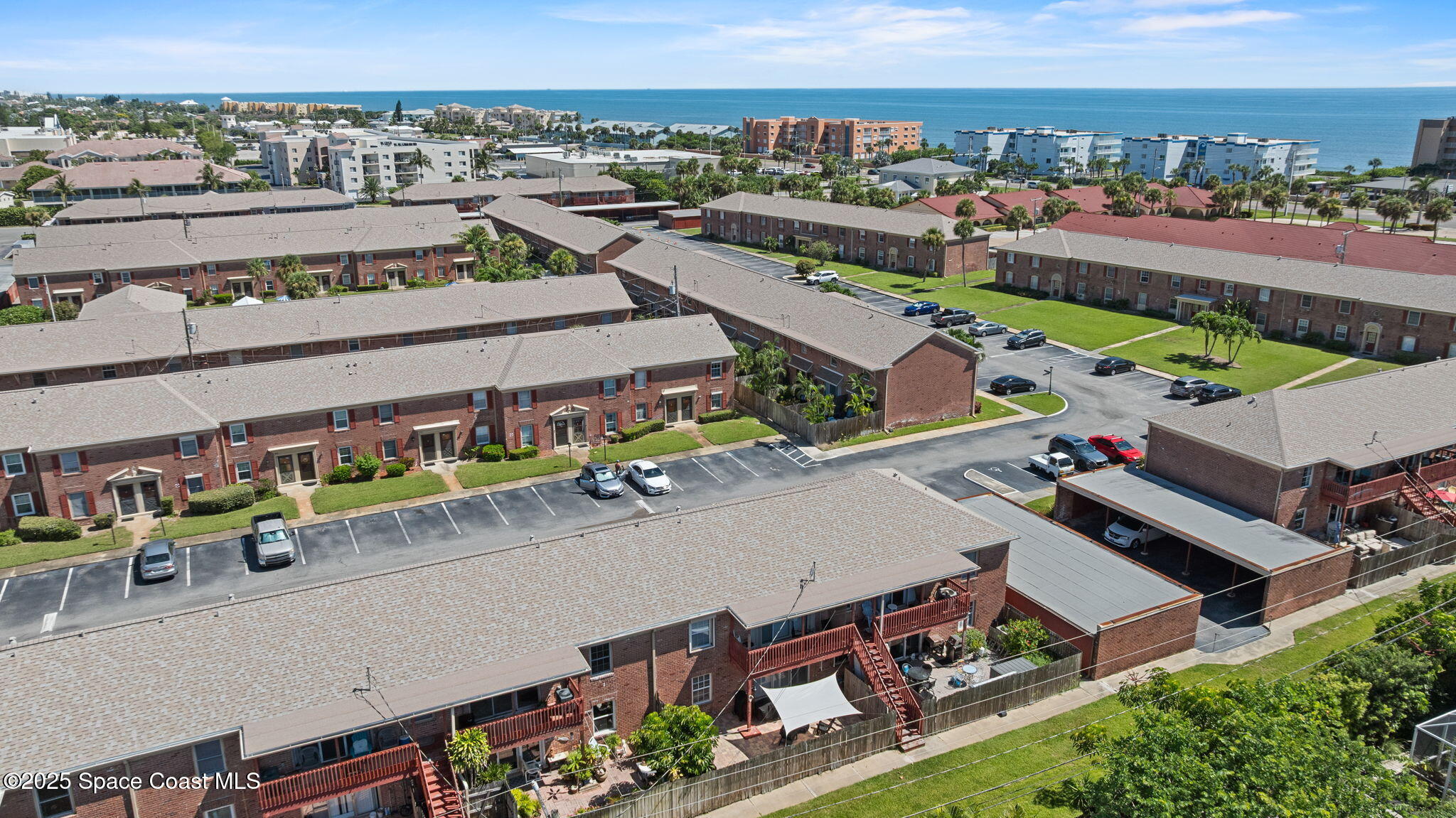 913 S Colonial Court, Unit B