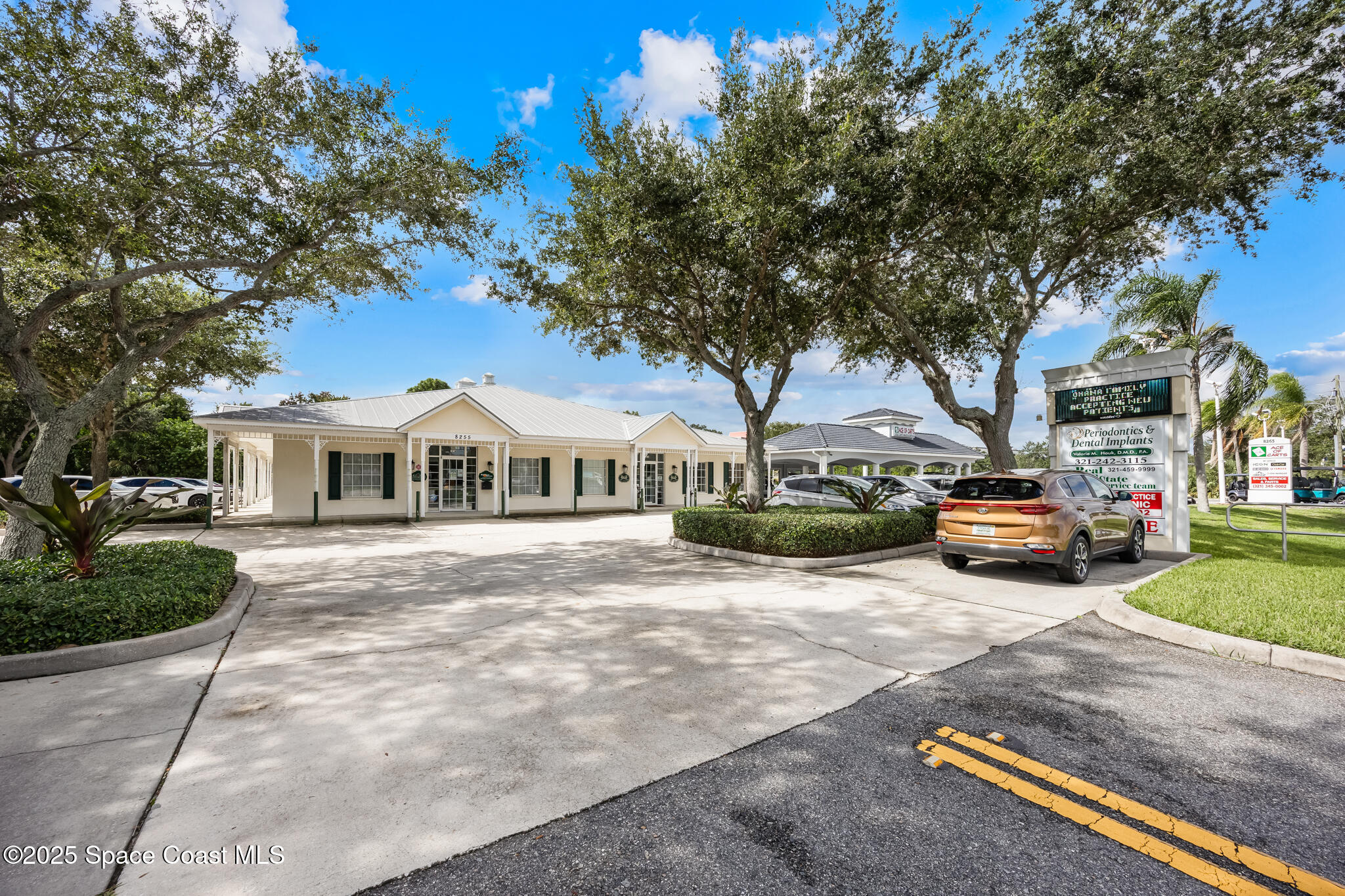 8255 N Wickham Road, 101 A&B