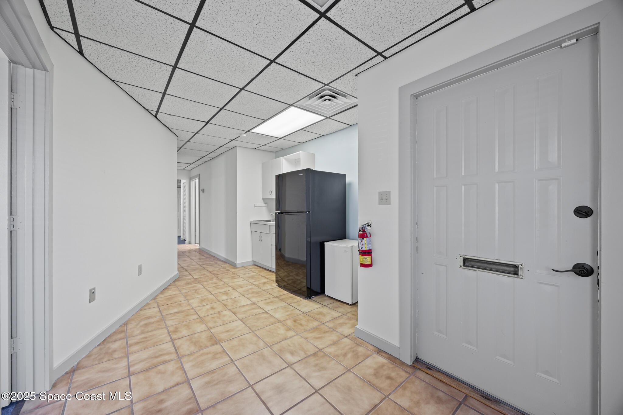 2255 N Courtenay Parkway, 1