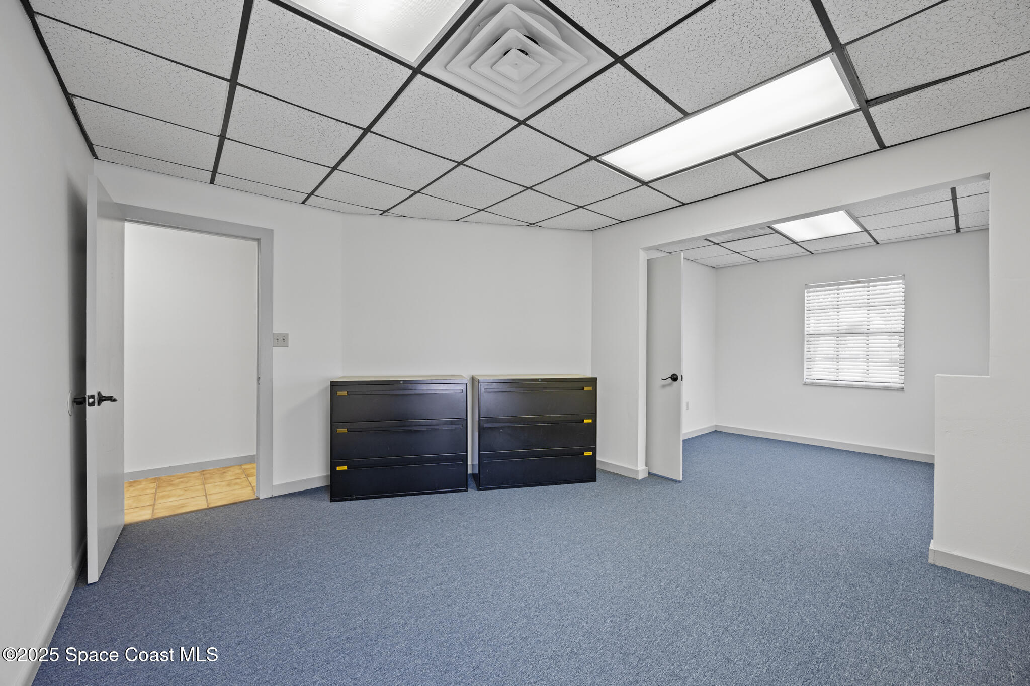 2255 N Courtenay Parkway, 1