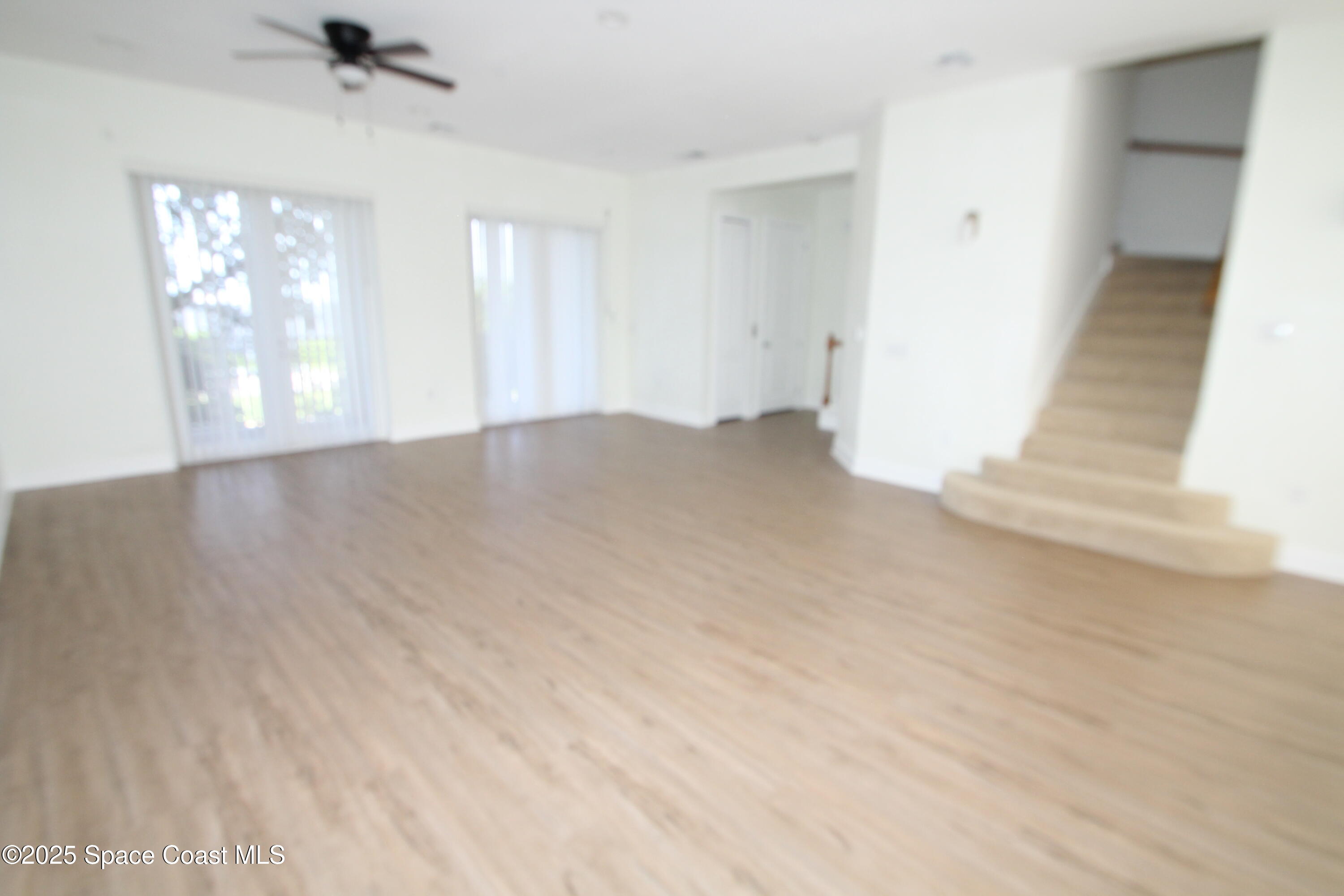 890 Vignoles Avenue NE, 3