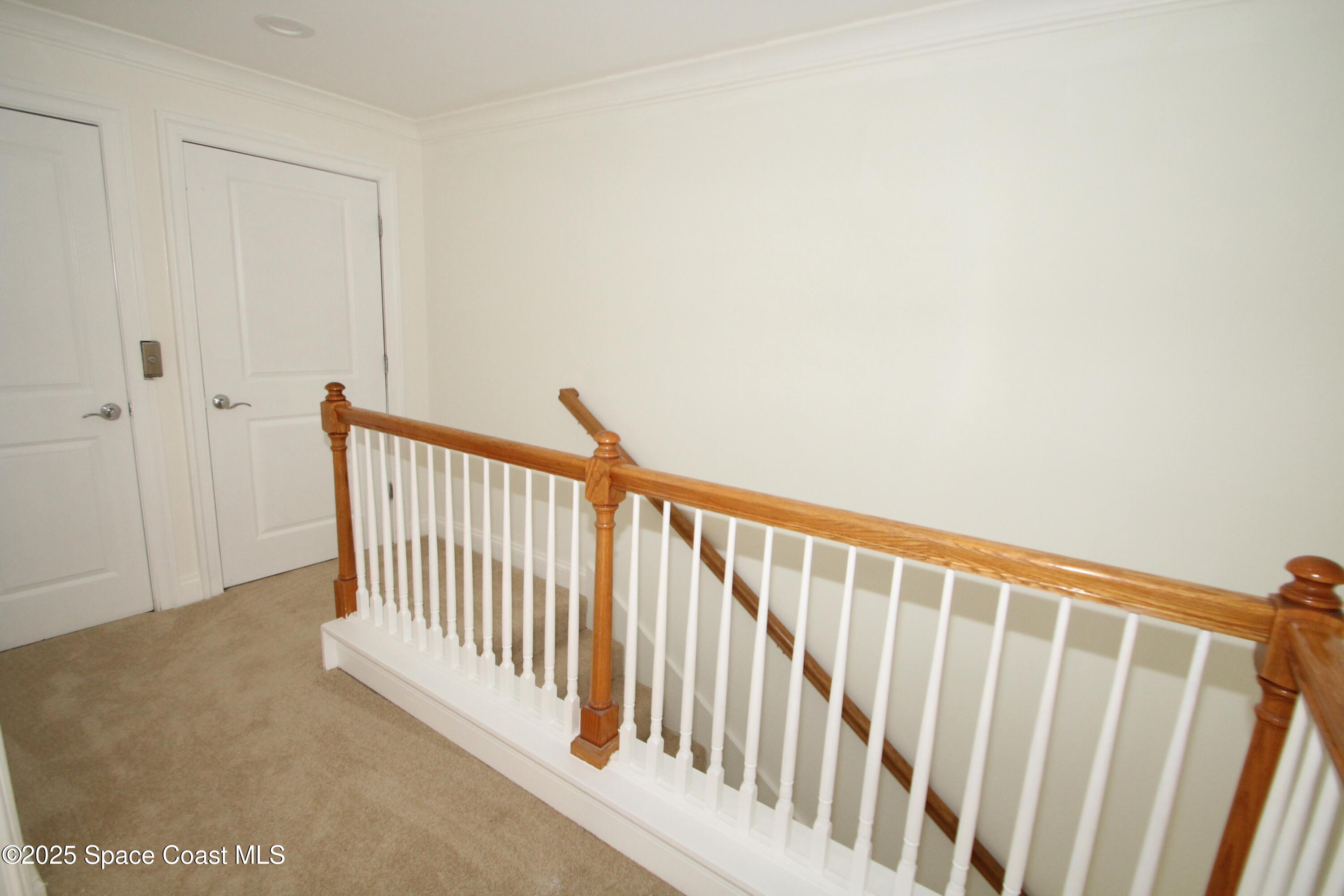 890 Vignoles Avenue NE, 3