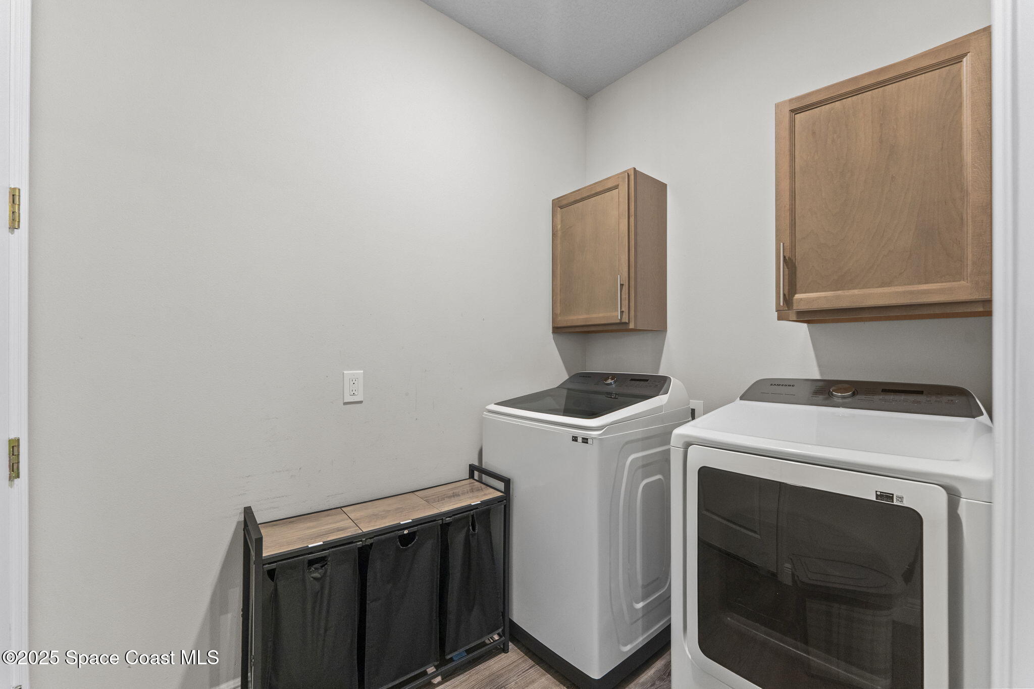 1085 E Captiva Island Circle SW