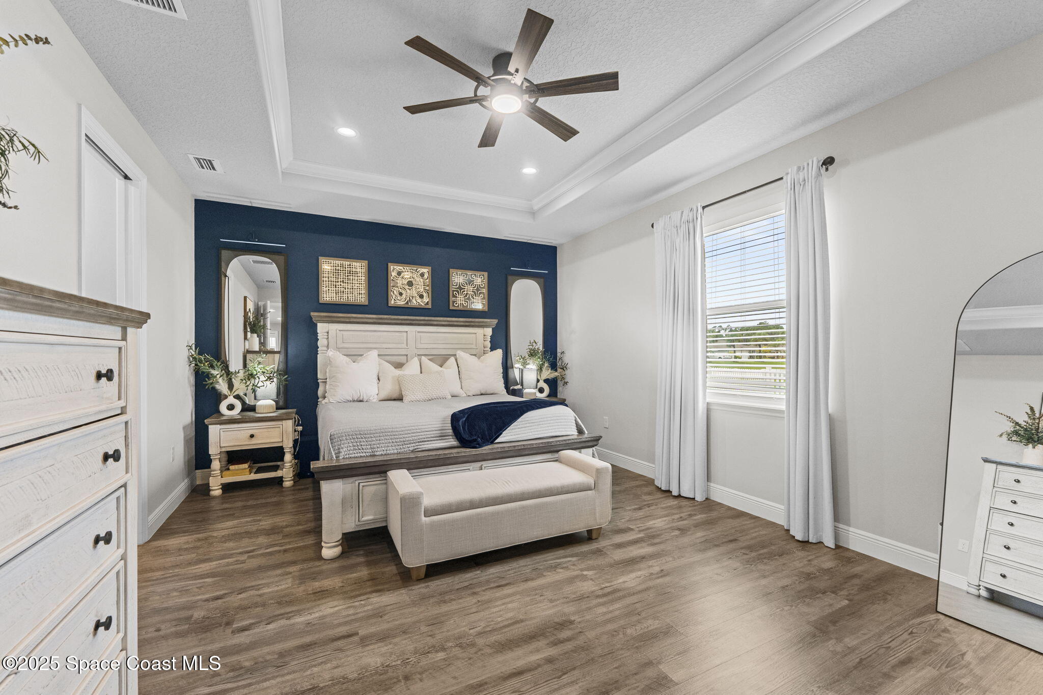 1085 E Captiva Island Circle SW