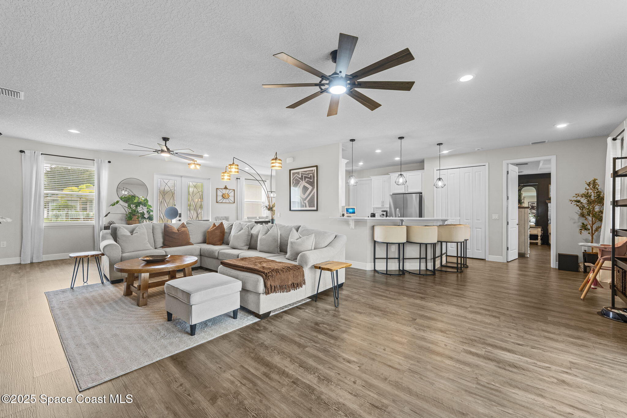 1085 E Captiva Island Circle SW