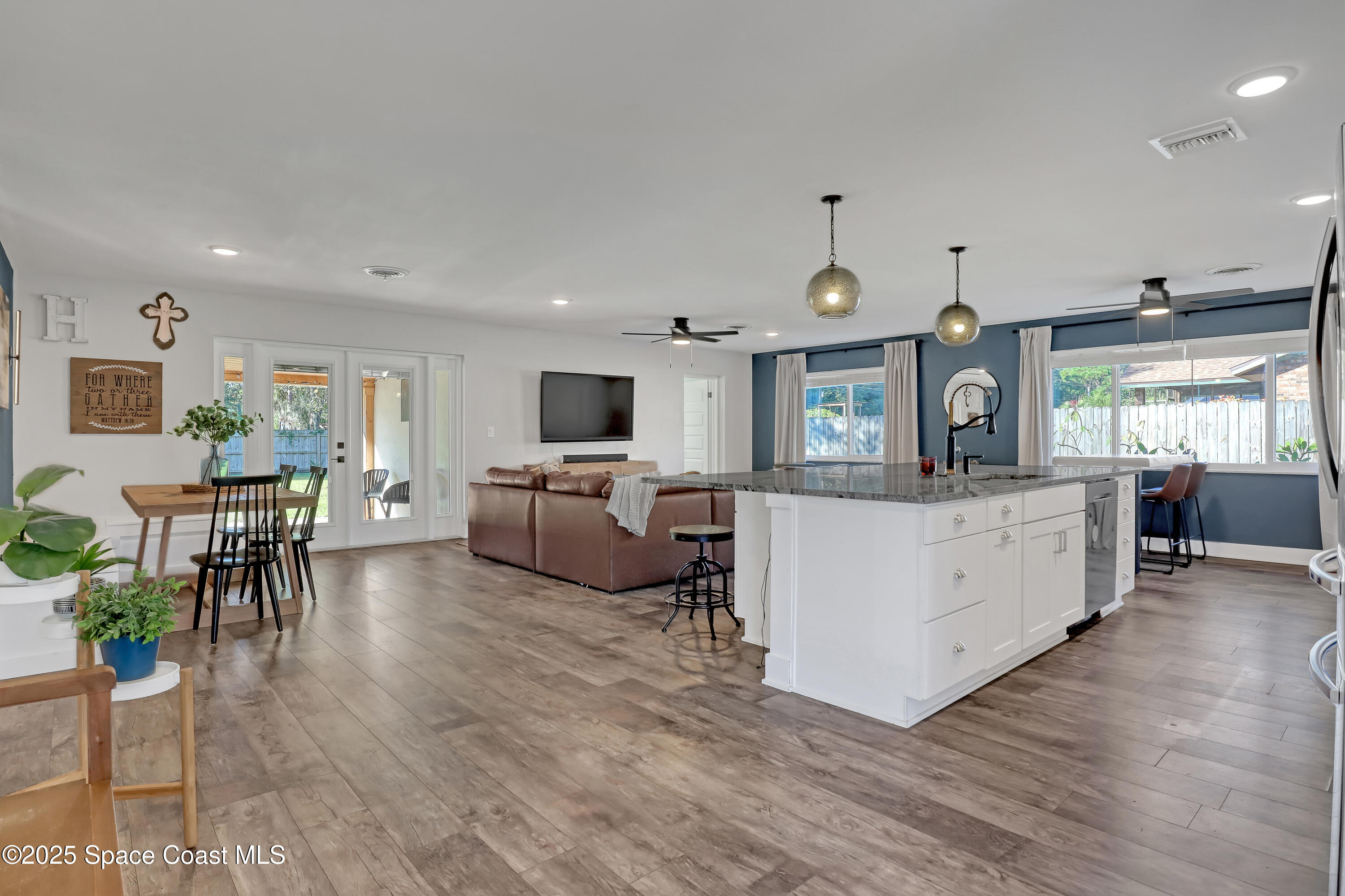 3065 Sharon Drive, Melbourne