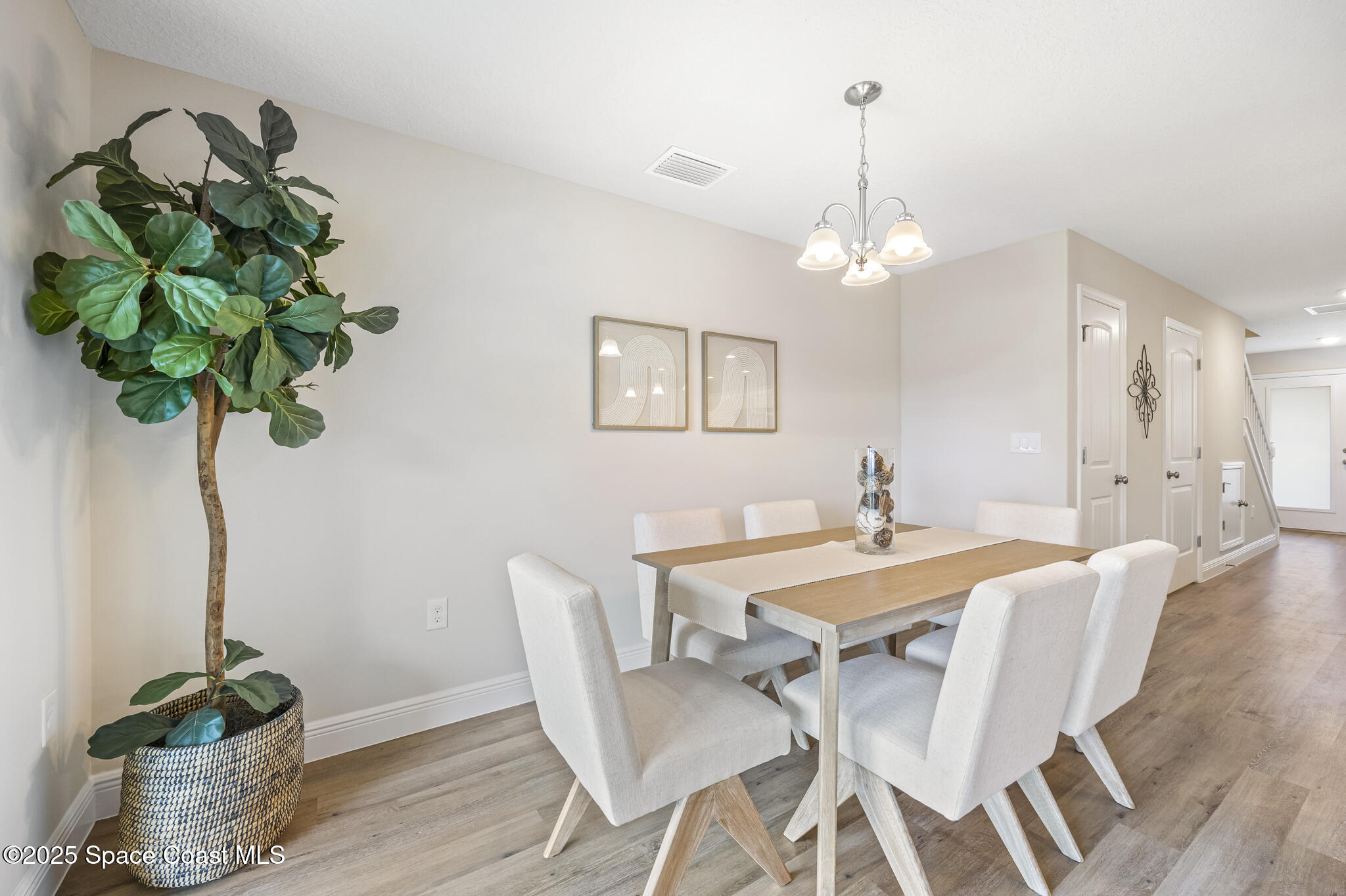 228 Hidden Woods Place, Melbourne