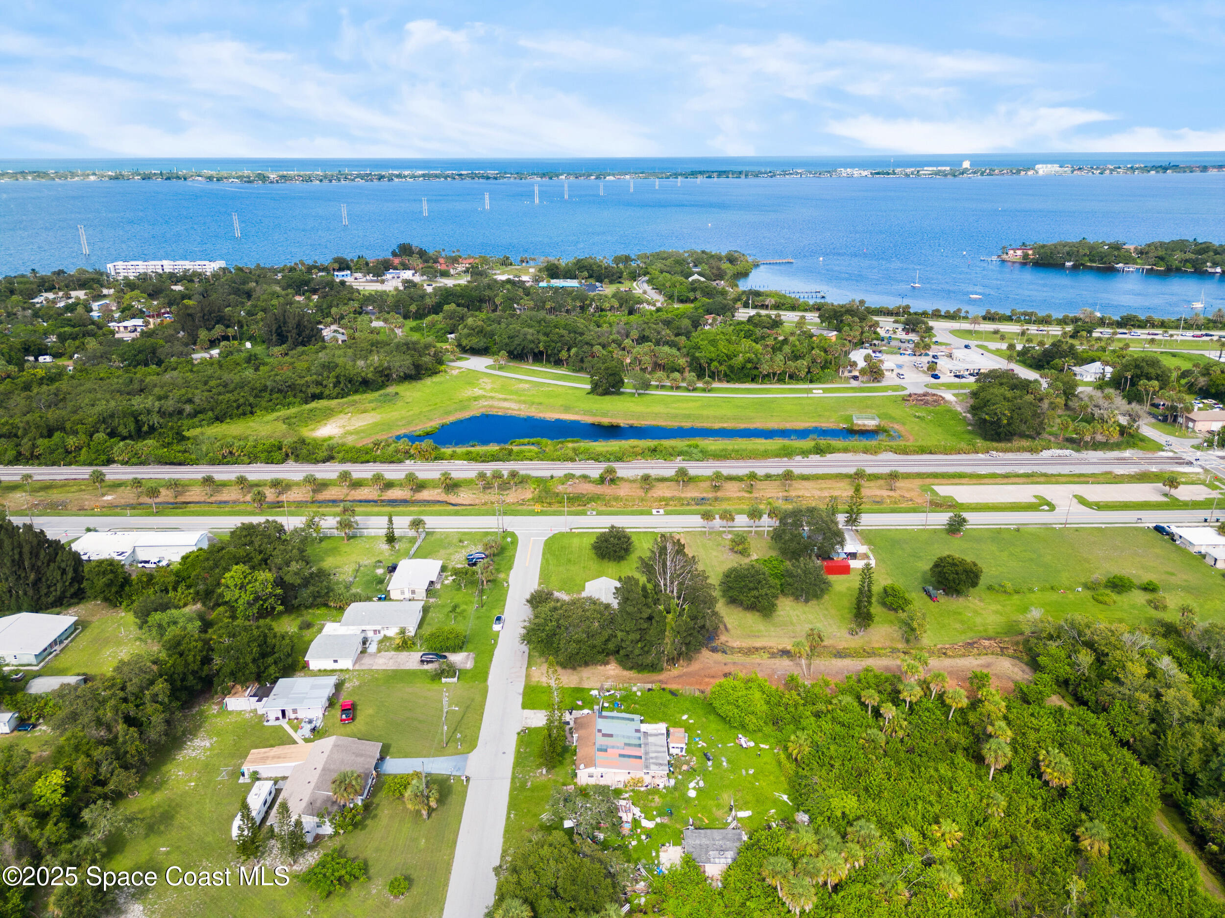 2870 Glassner Avenue NE