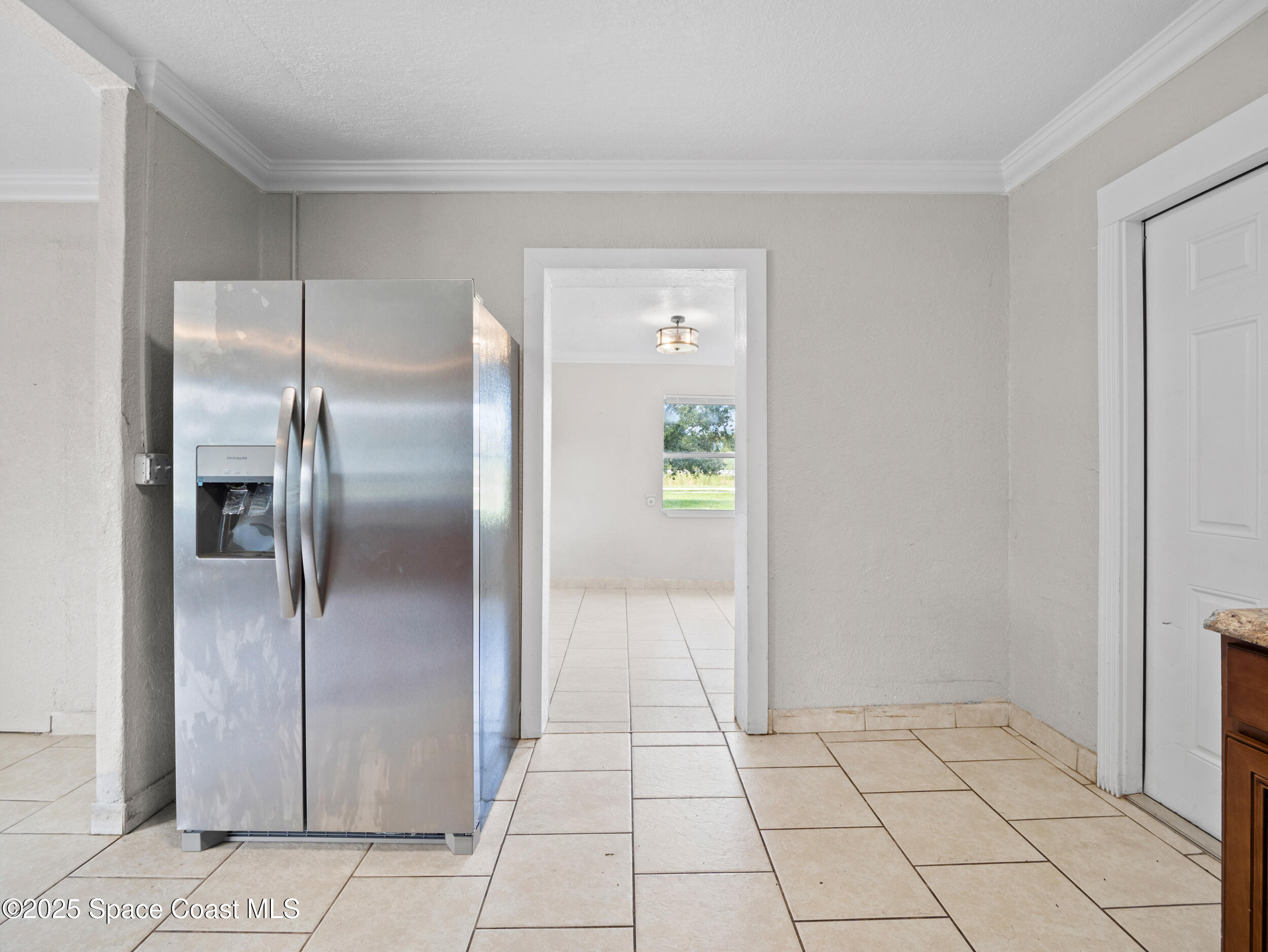 2870 Glassner Avenue NE