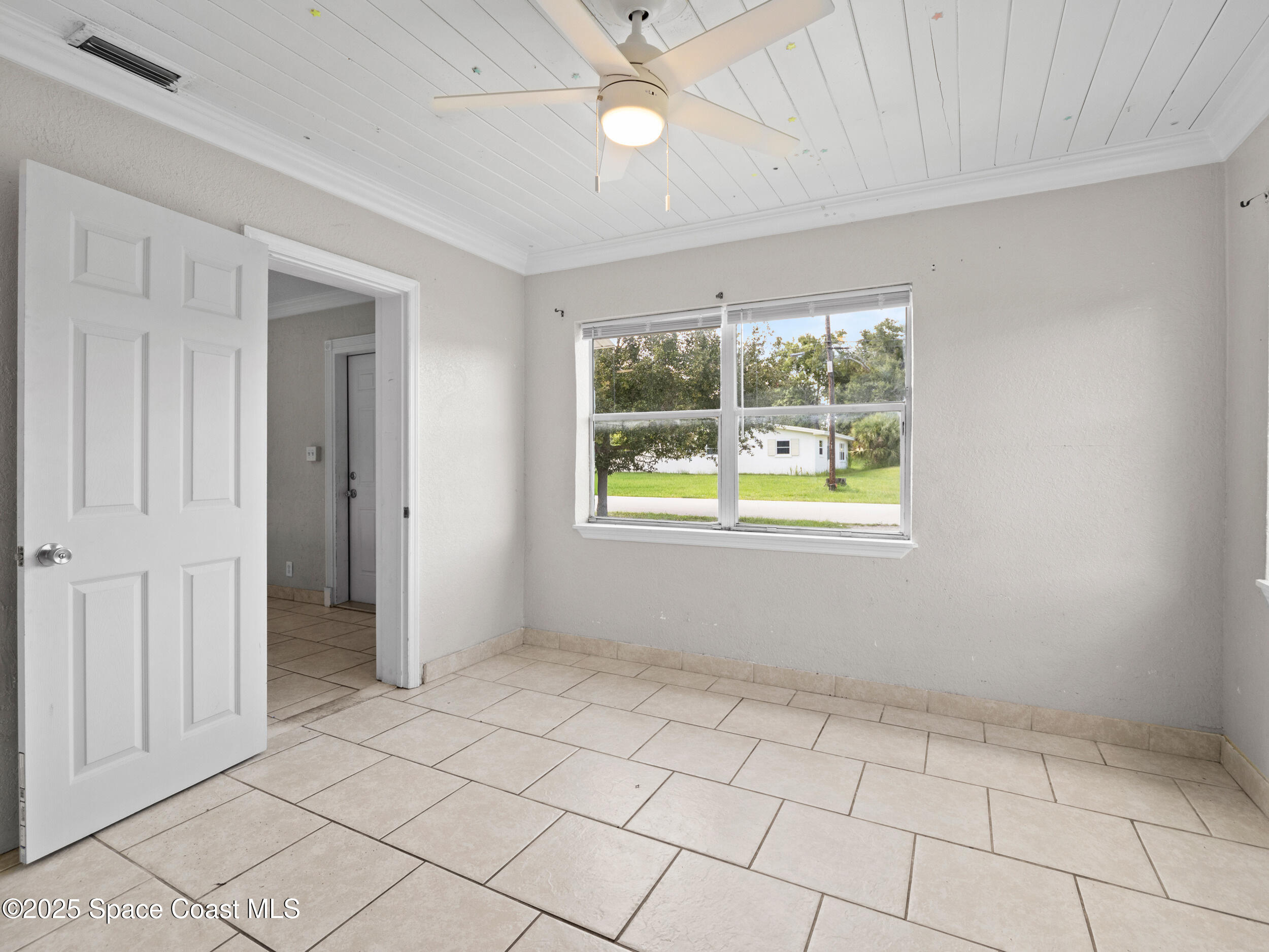 2870 Glassner Avenue NE