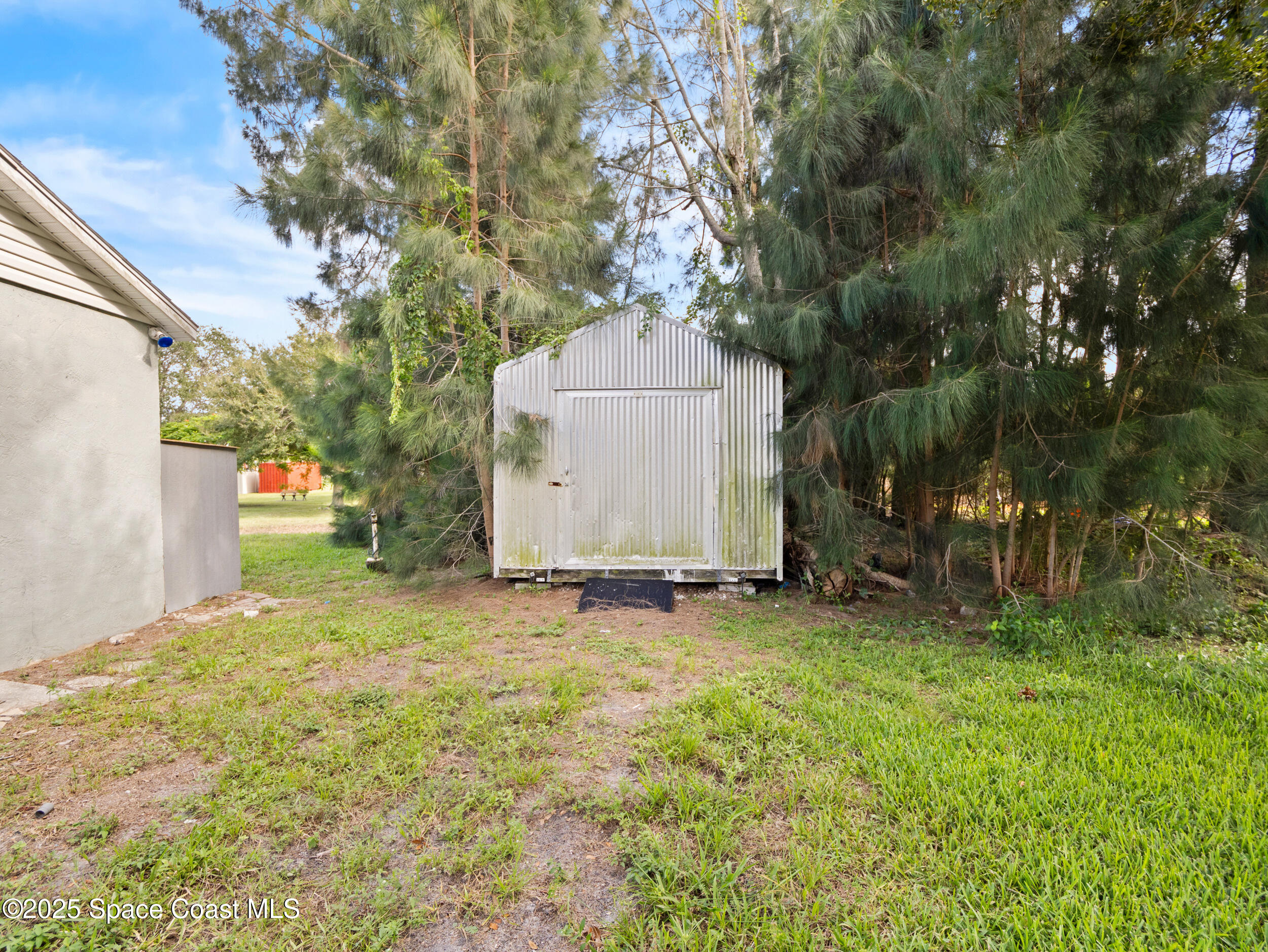 2870 Glassner Avenue NE