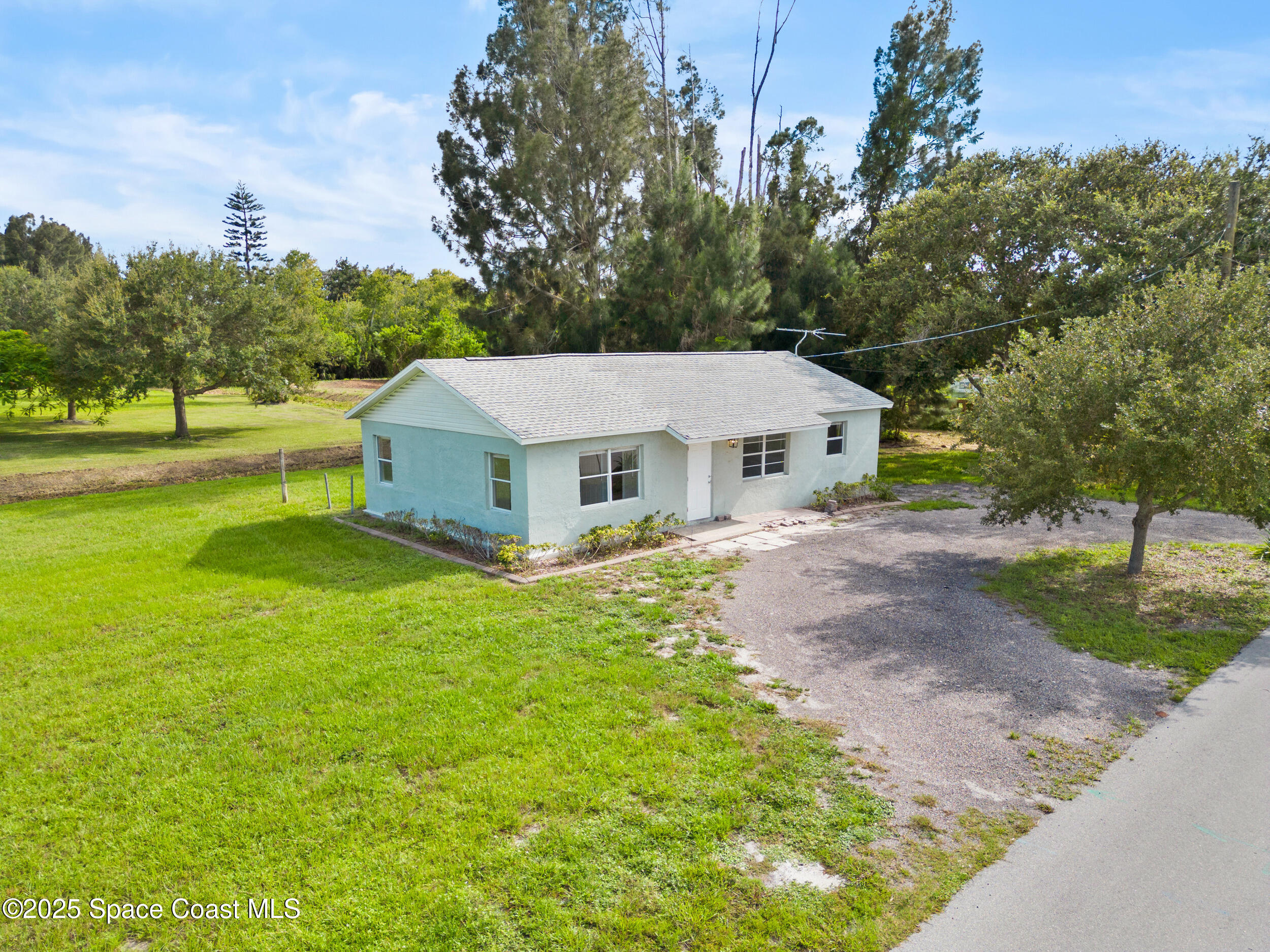 2870 Glassner Avenue NE