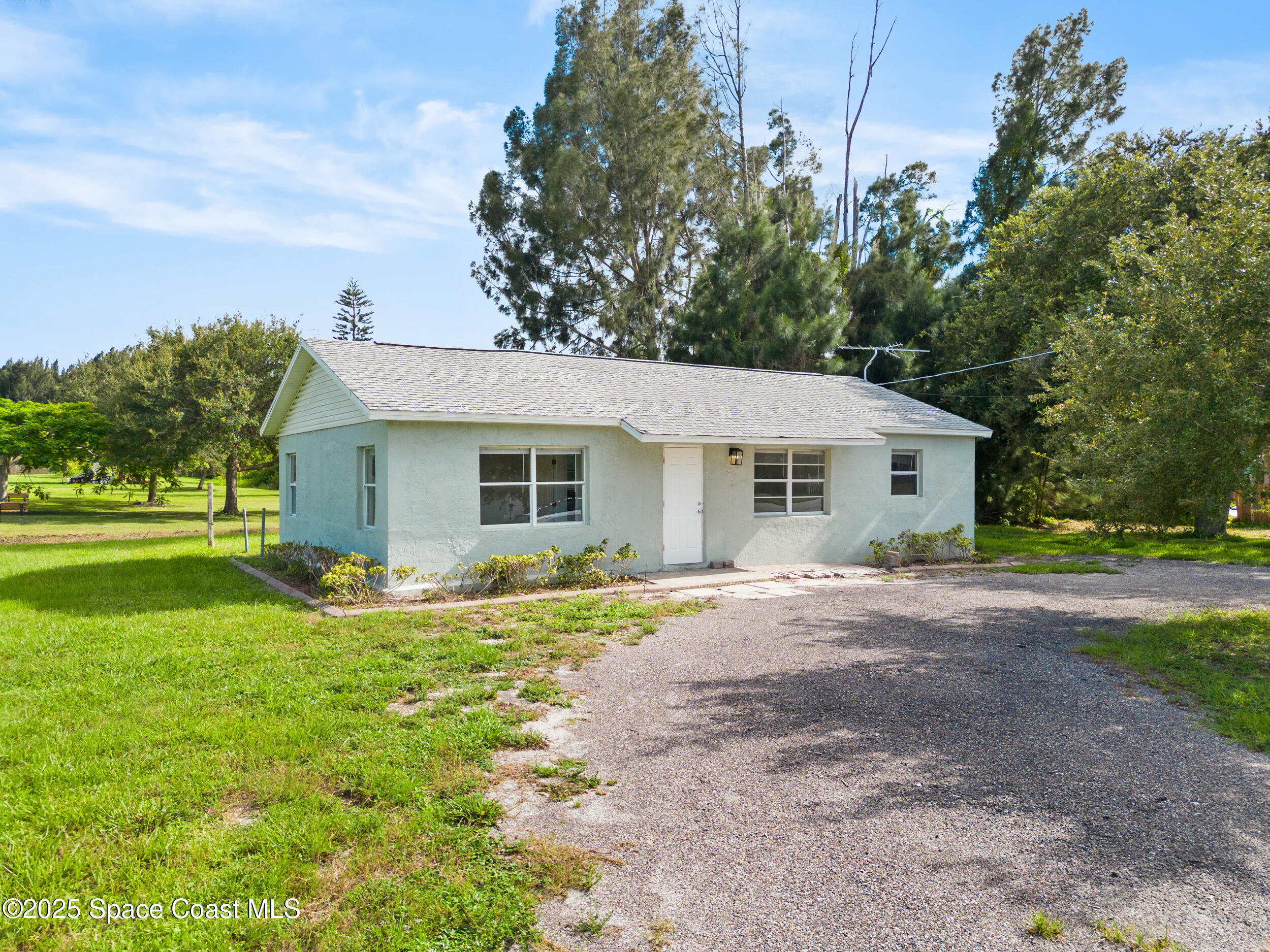 2870 Glassner Avenue NE