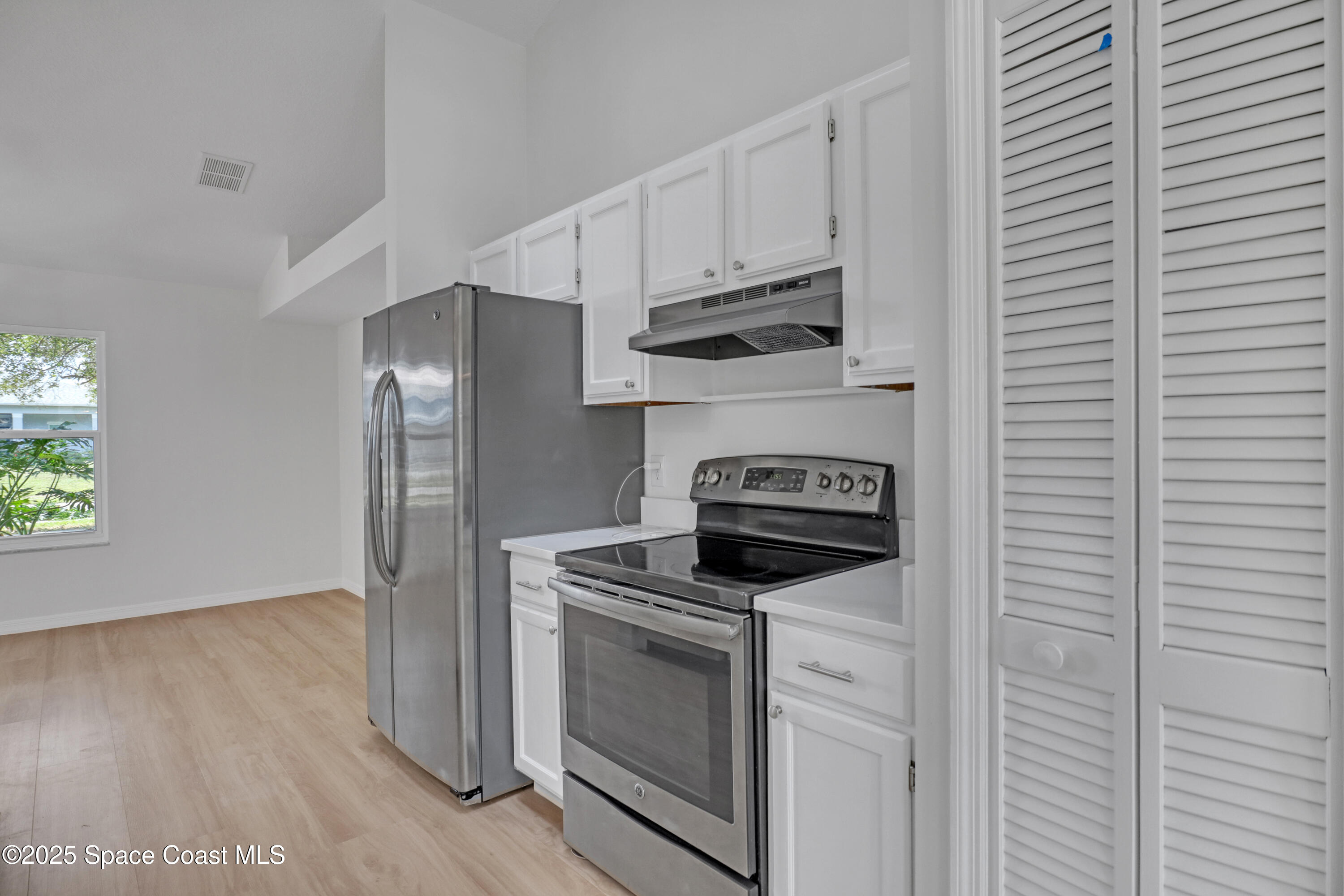 1361 Athens Drive NE