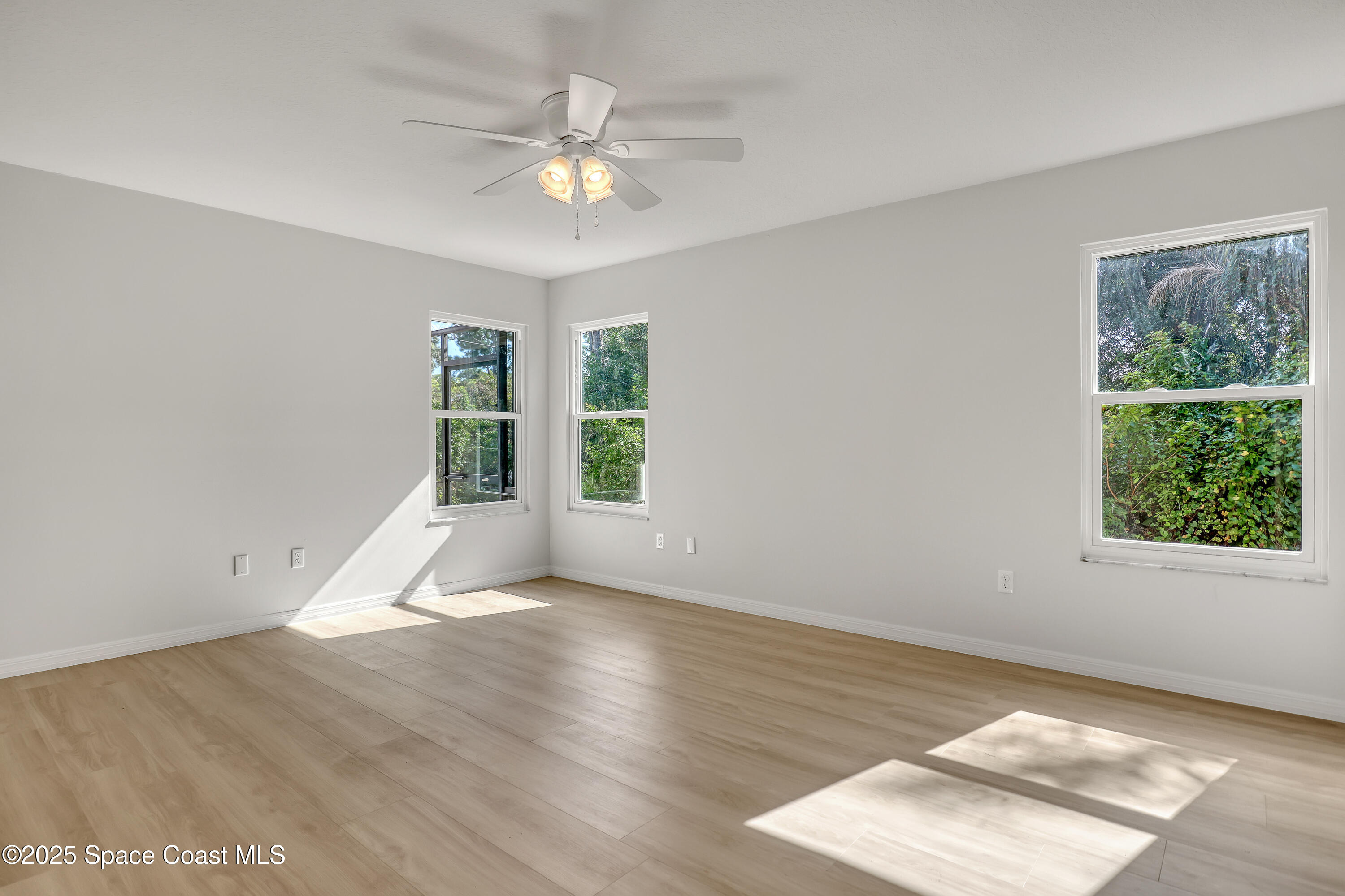 1361 Athens Drive NE