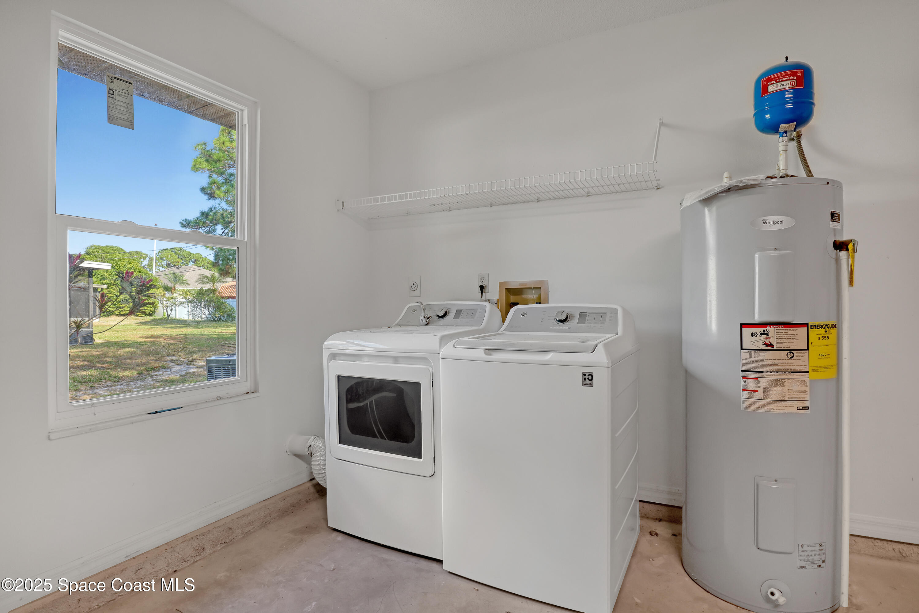 1361 Athens Drive NE