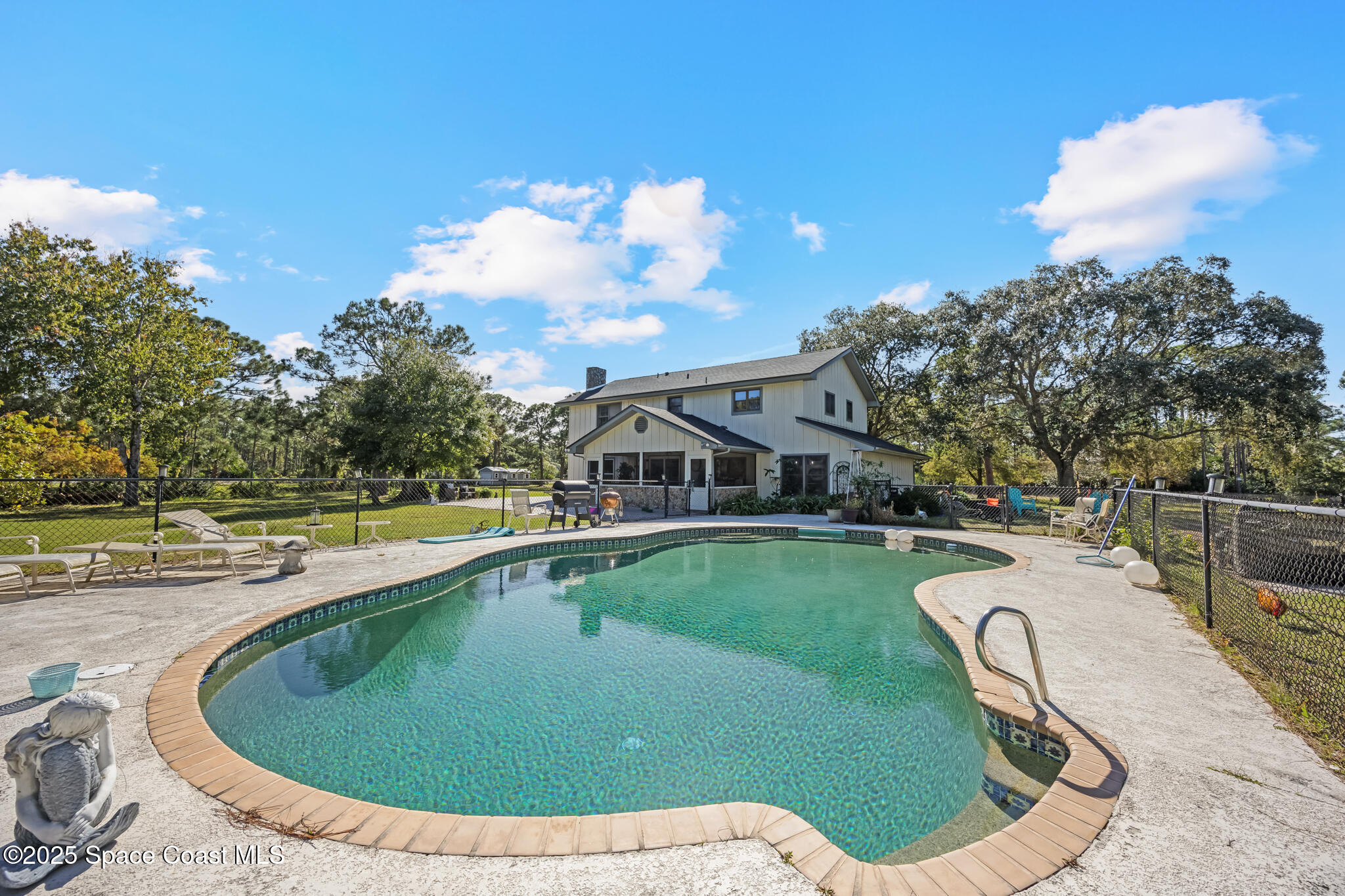 6885 Orchid Tree Drive