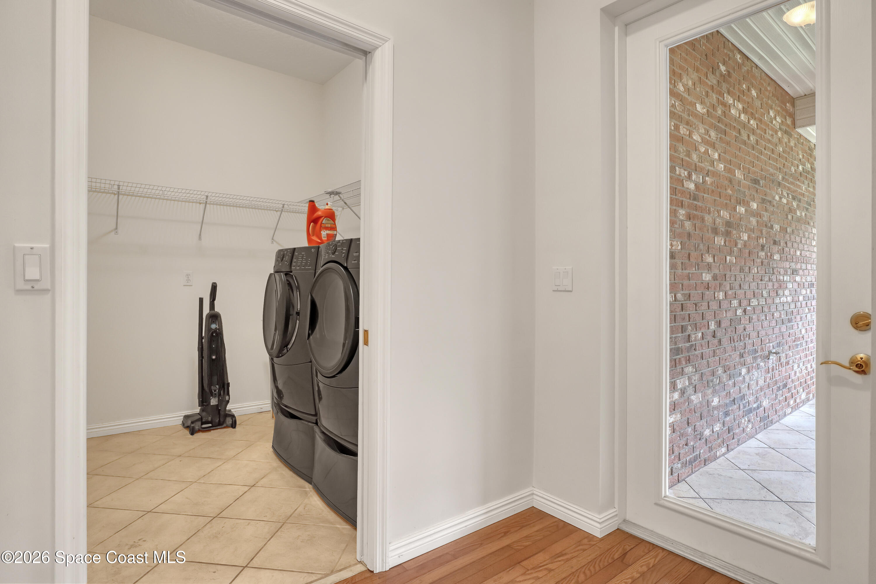 7080 Briar Oak Drive