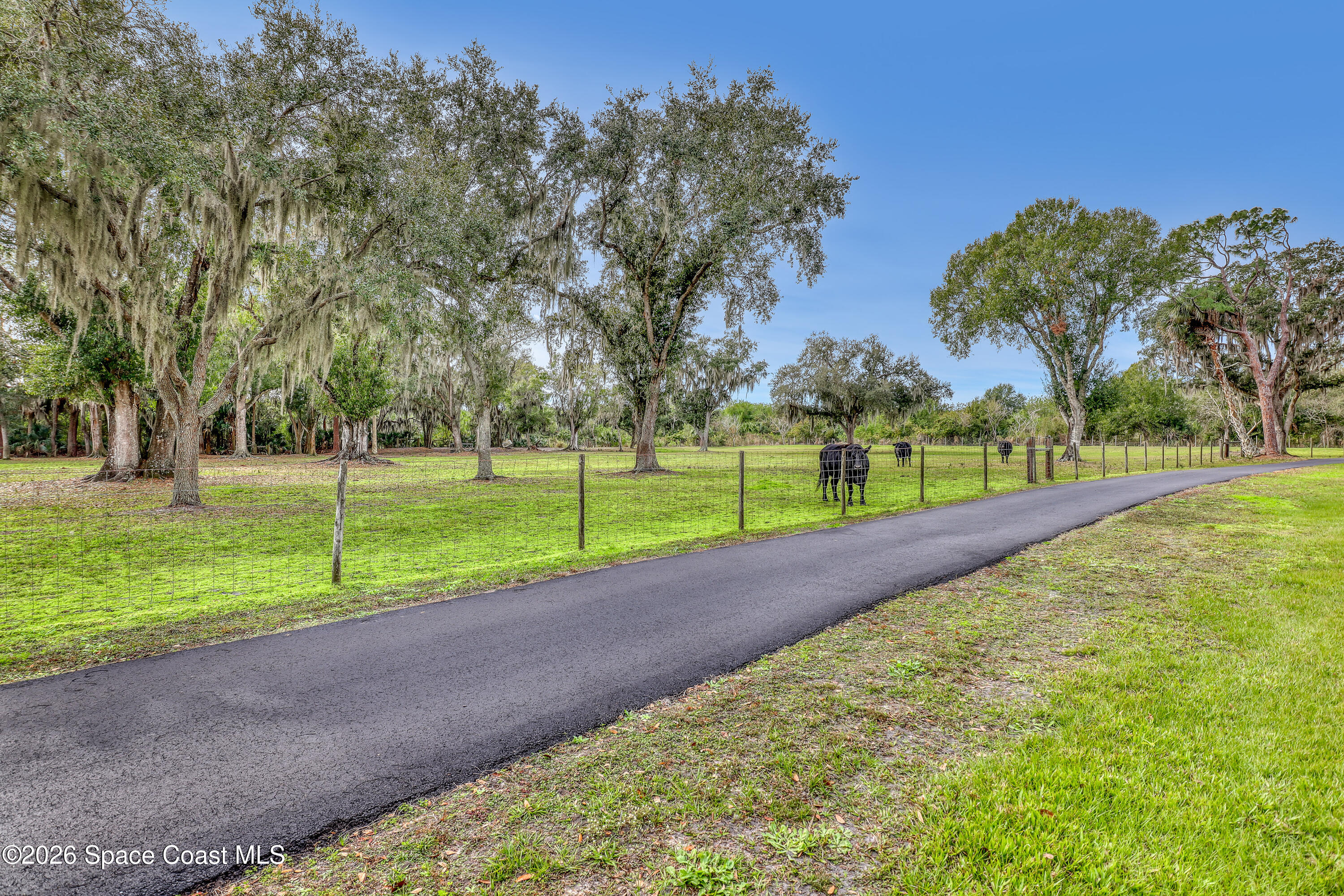 7080 Briar Oak Drive