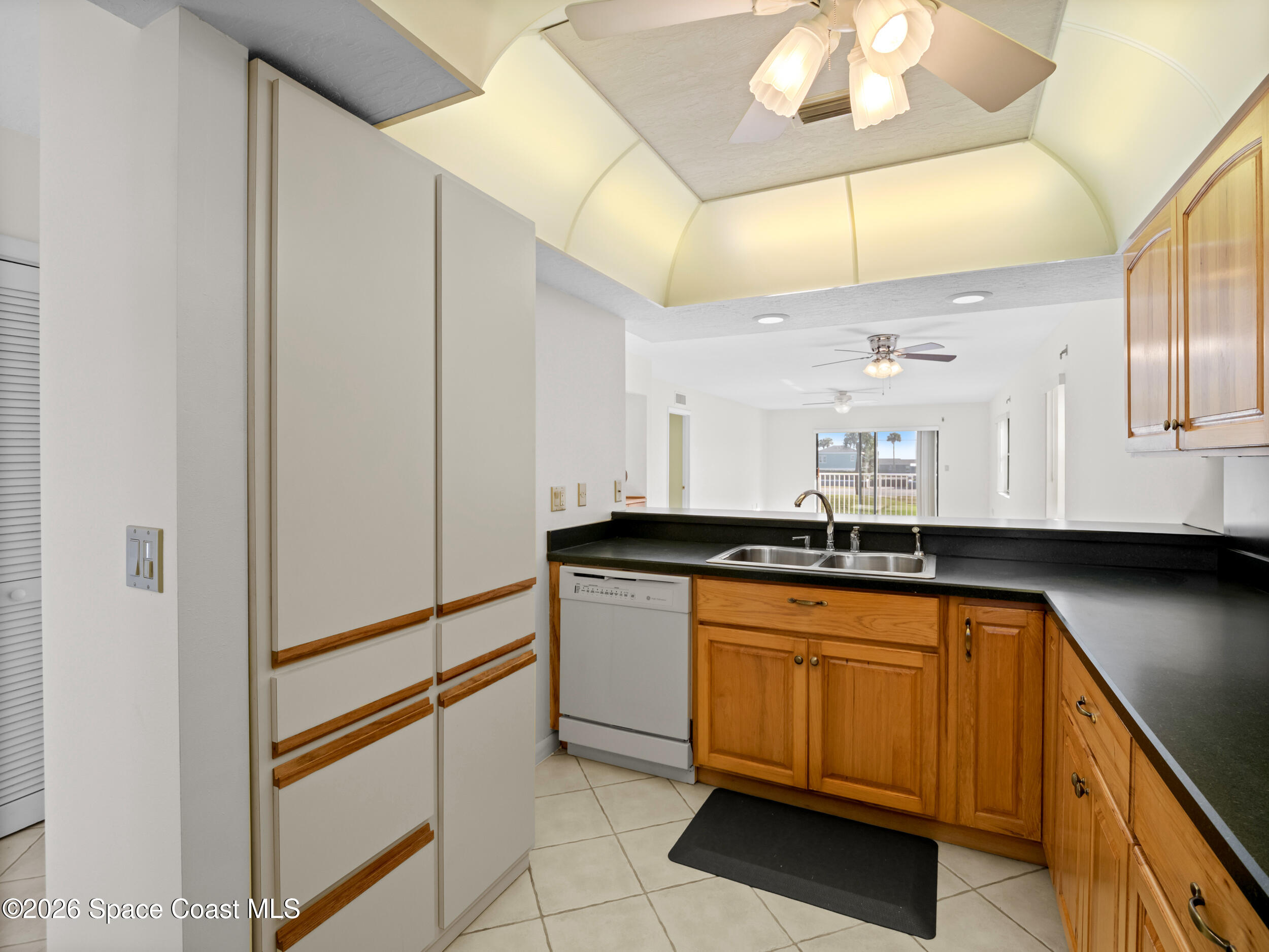 2150 N Highway A1a 211