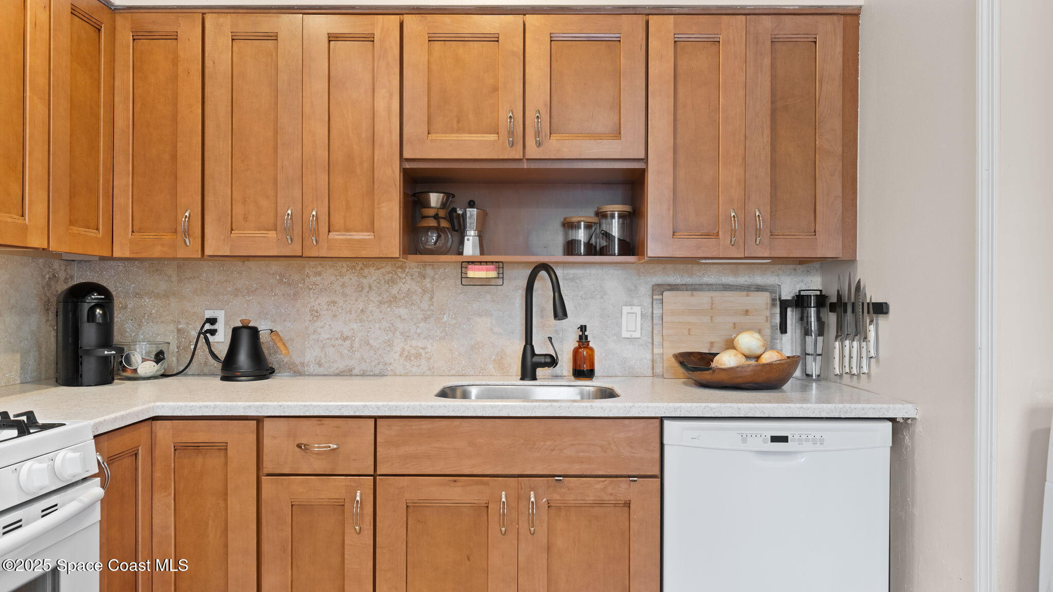 913 S Colonial Court Unit B