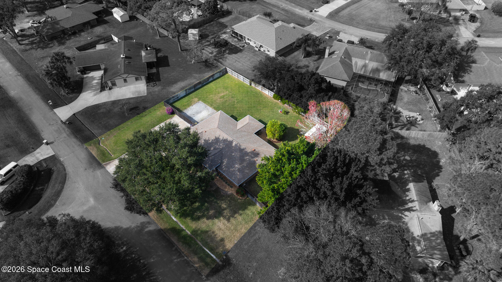 261 Naylor Street NE