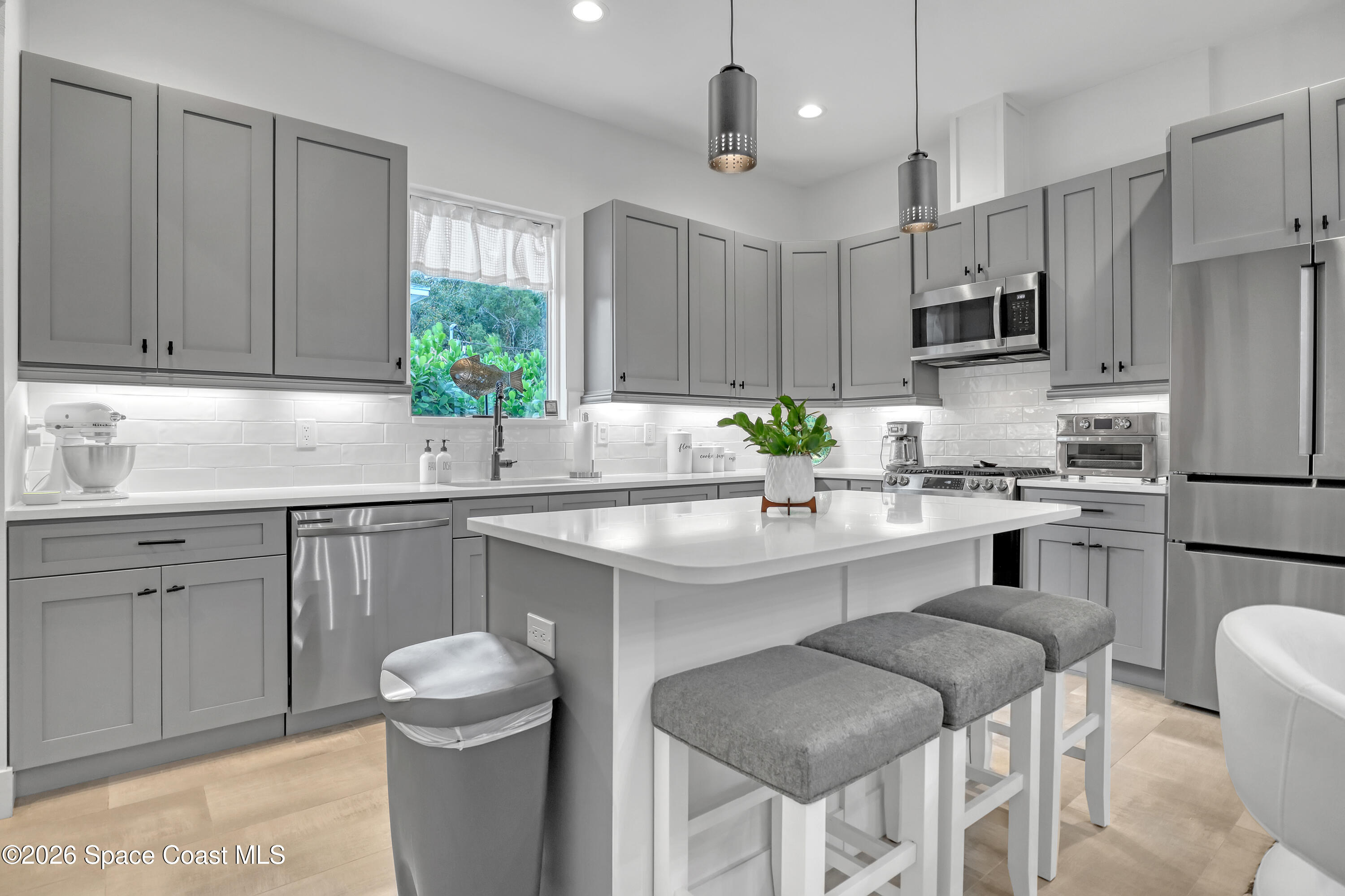 2188 Country Club Road