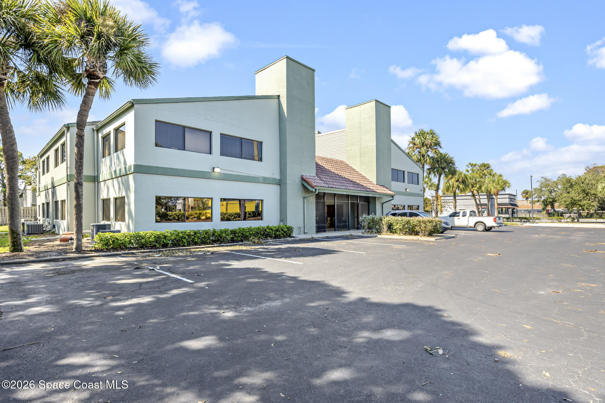 700 N Wickham Road 203