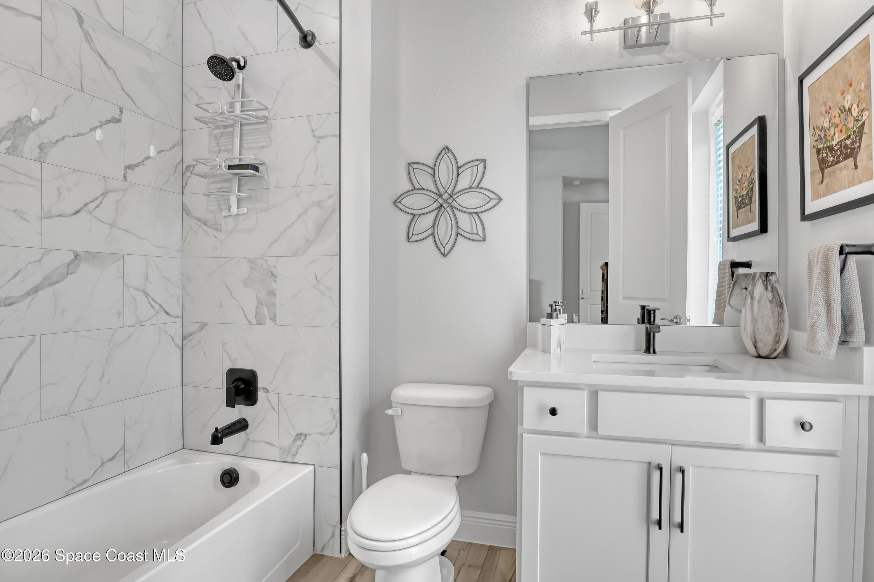 1837 Market Circle NE