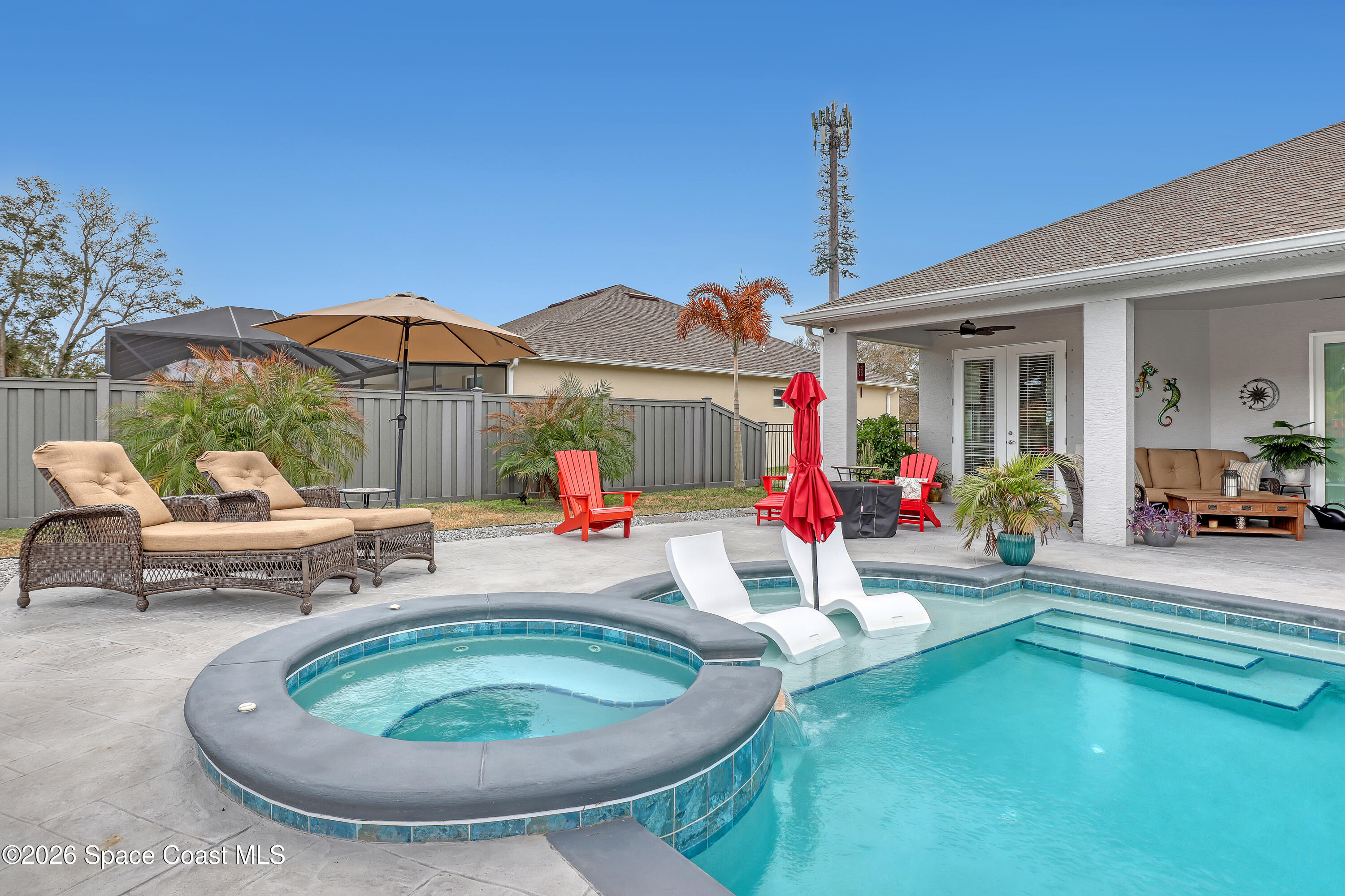 1837 Market Circle NE