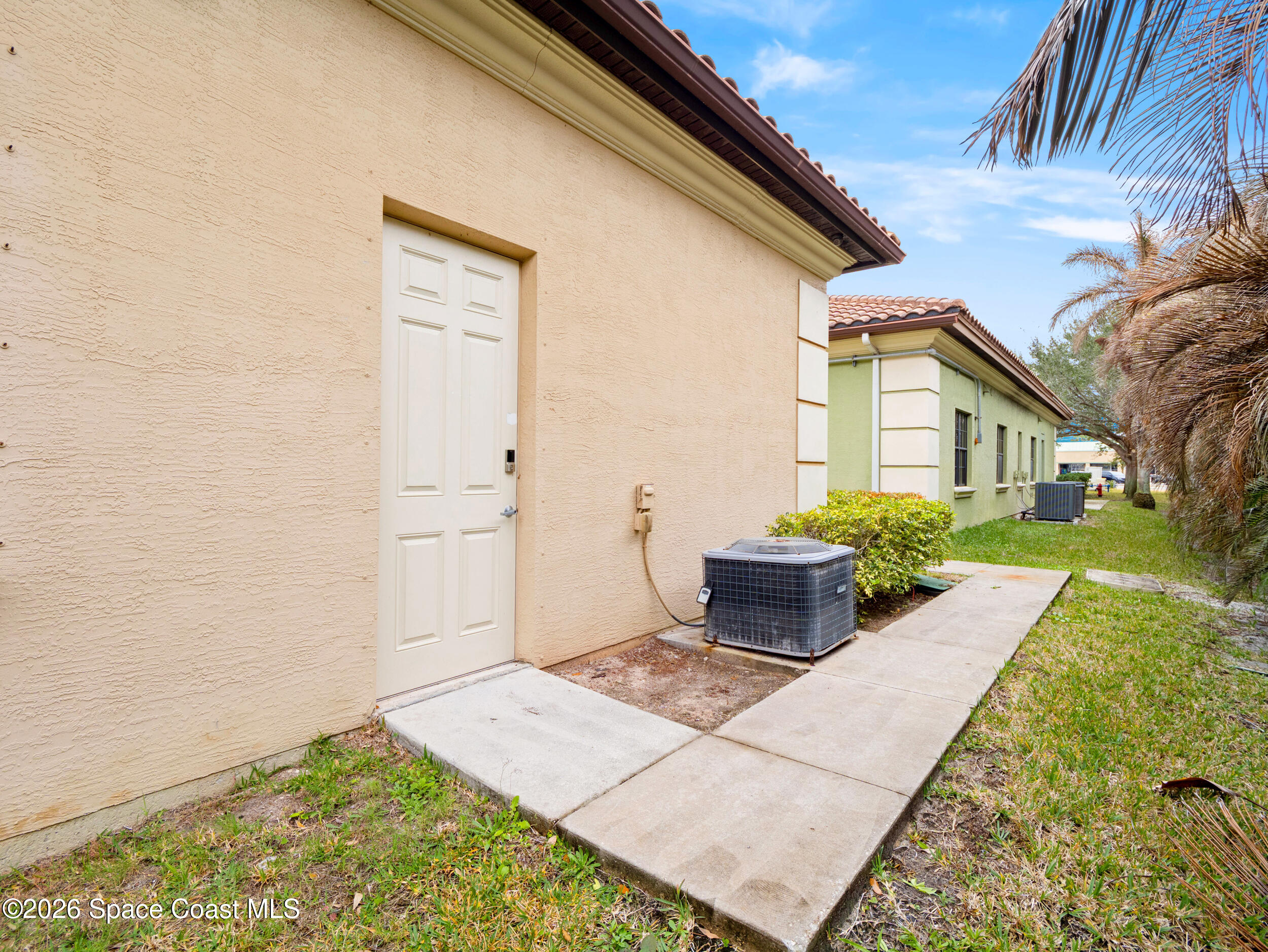 336 N Babcock St Street 104