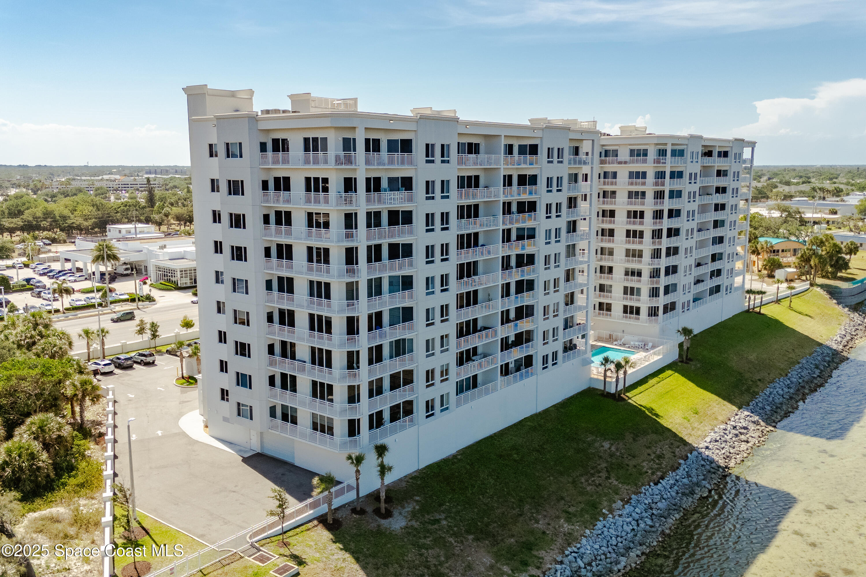 1465 S Harbor City Boulevard 304