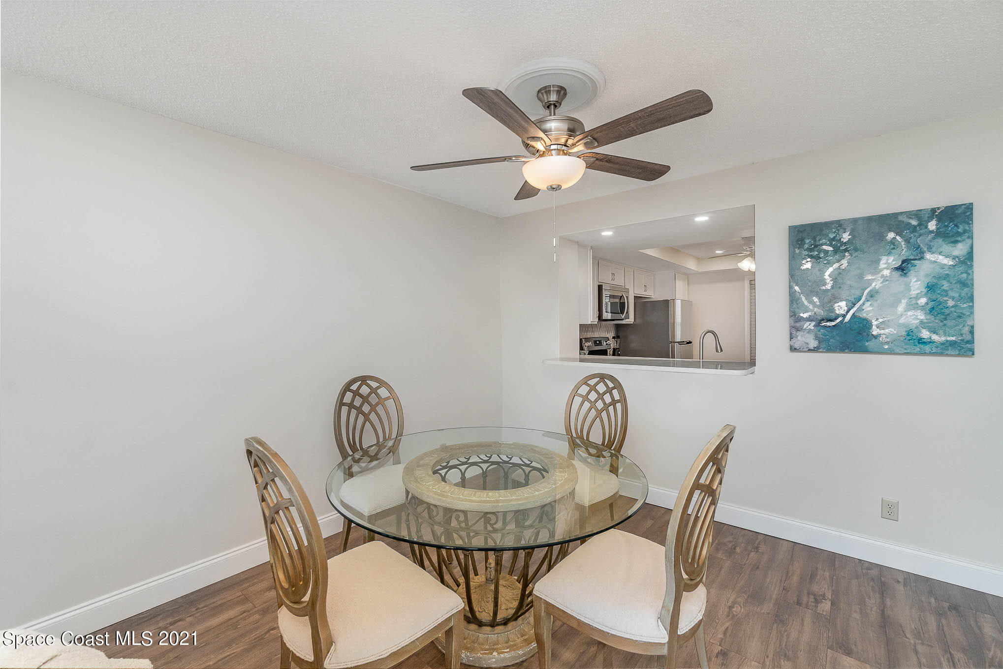 995 N Highway A1a 206