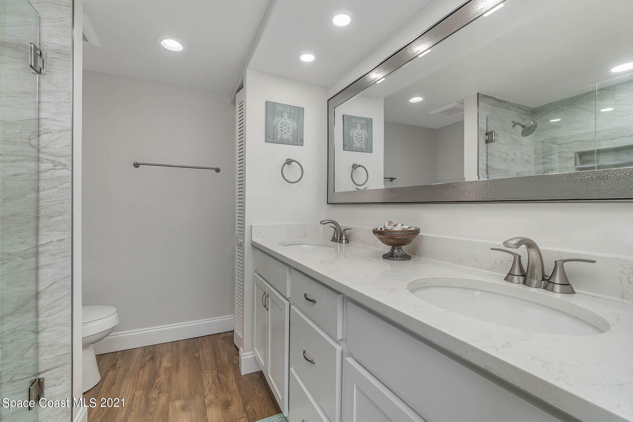 995 N Highway A1a 206