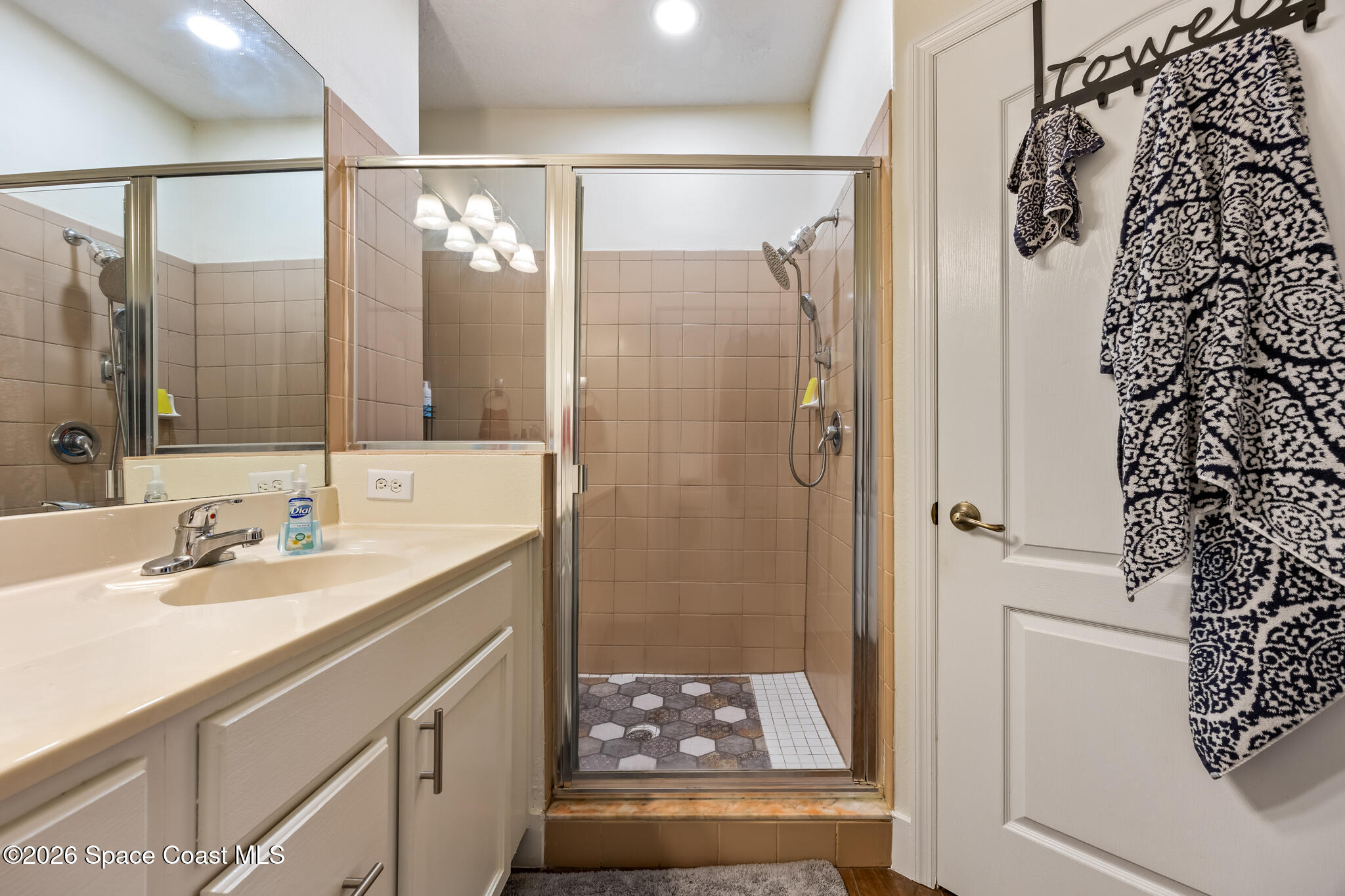 1020 Venetian Drive 102