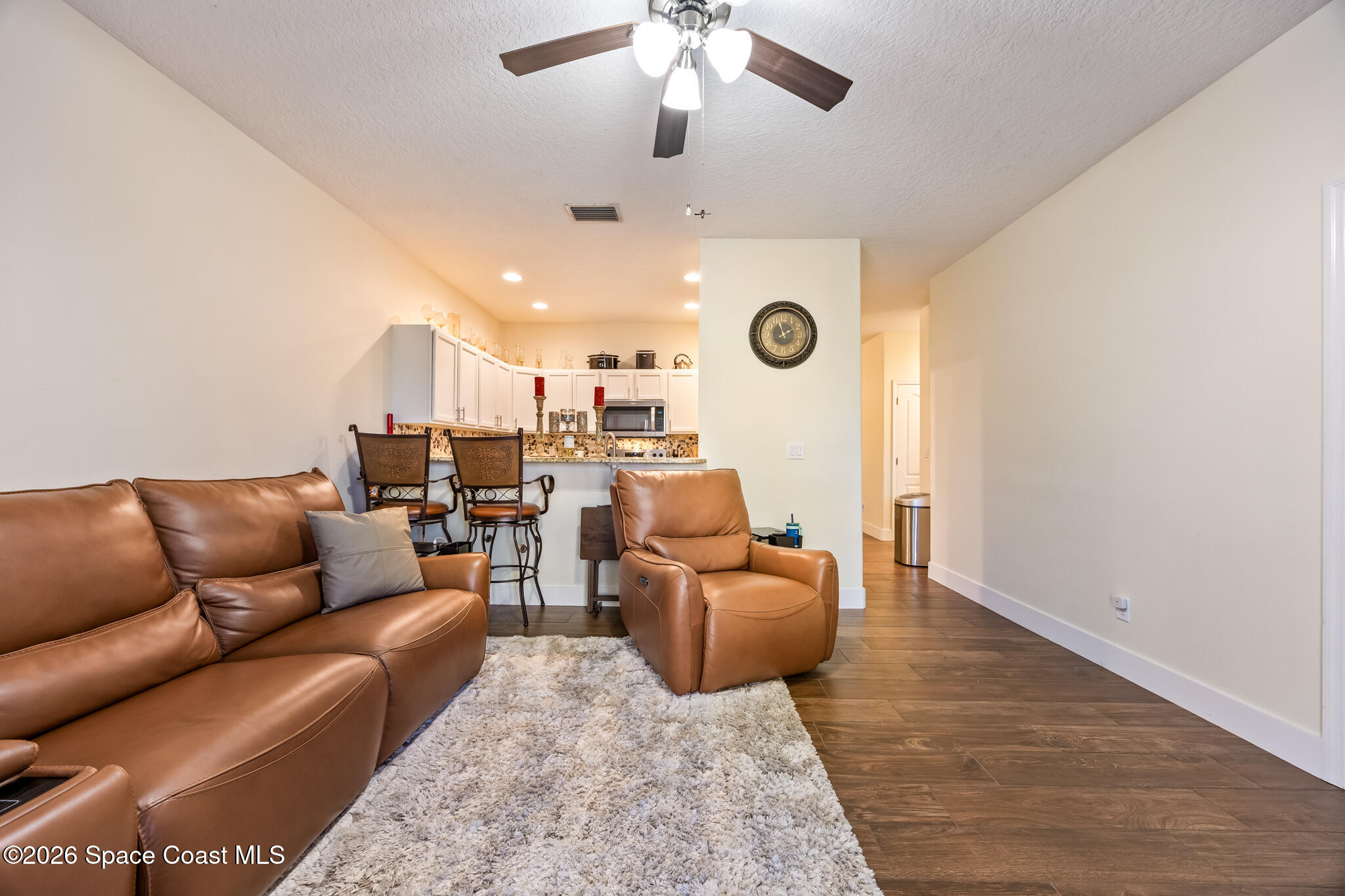 1020 Venetian Drive 102