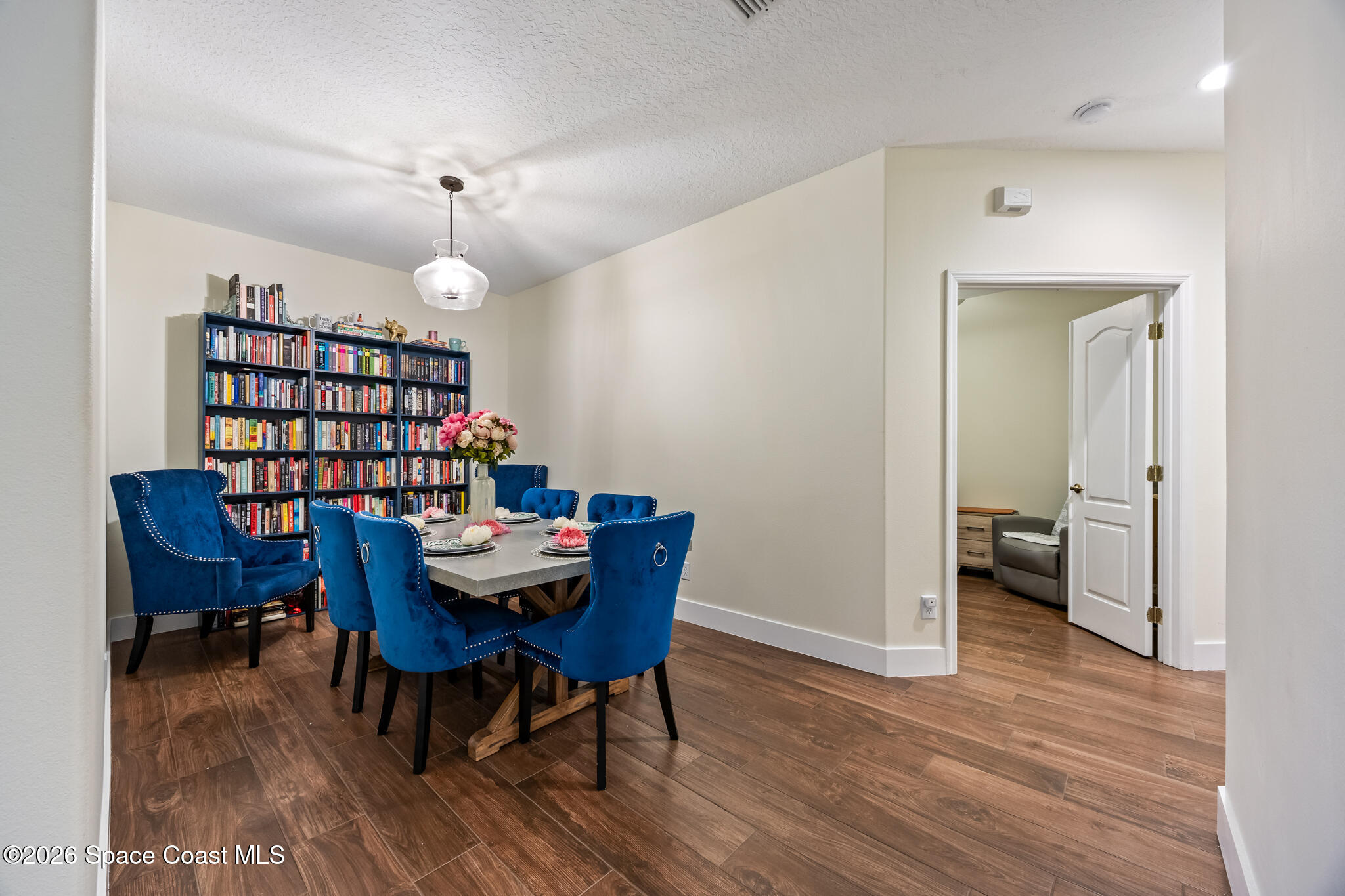 1020 Venetian Drive 102