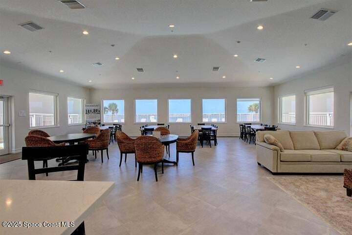 1465 S Harbor City Boulevard 304