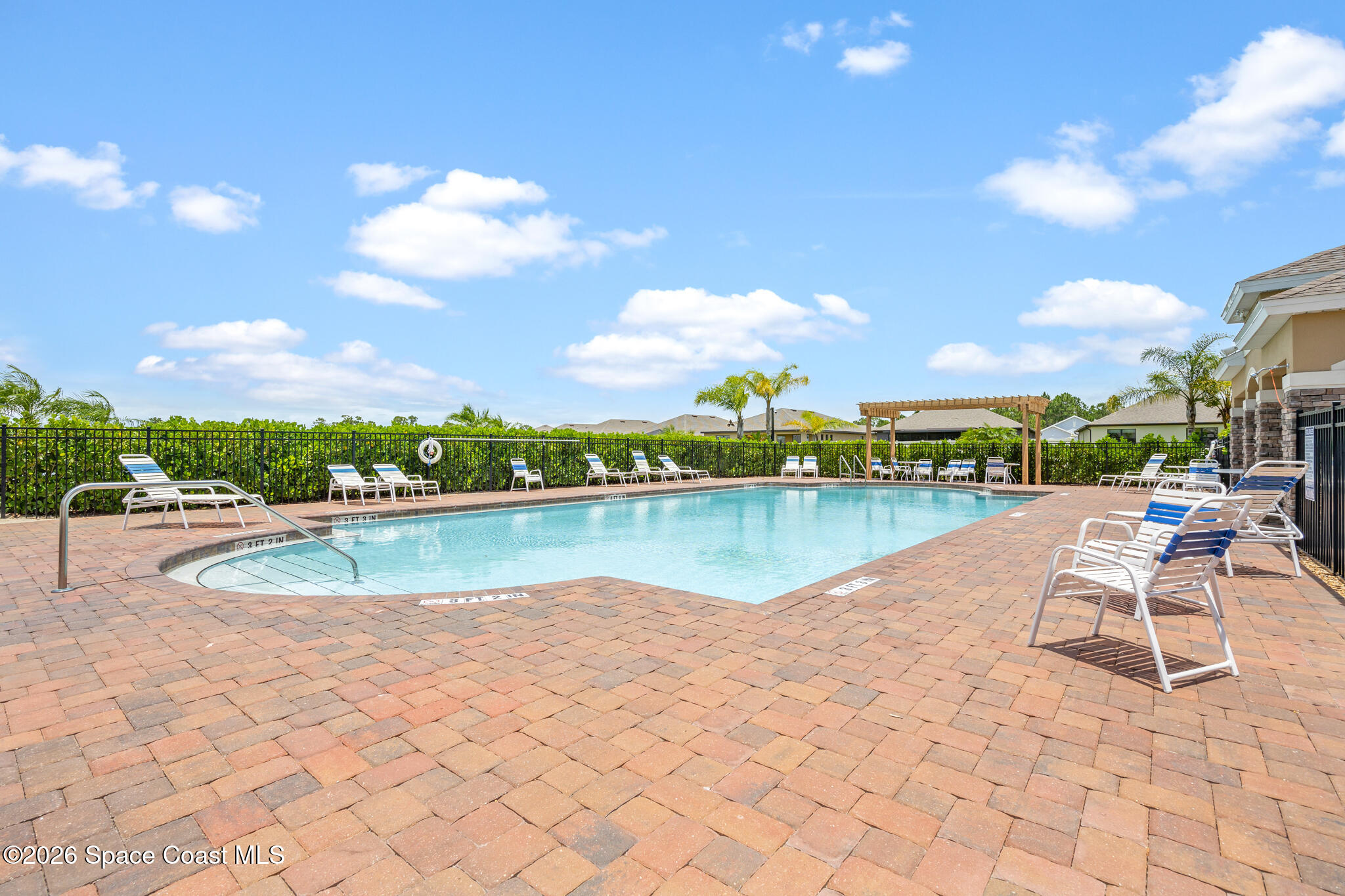 895 Remington Green Drive SE