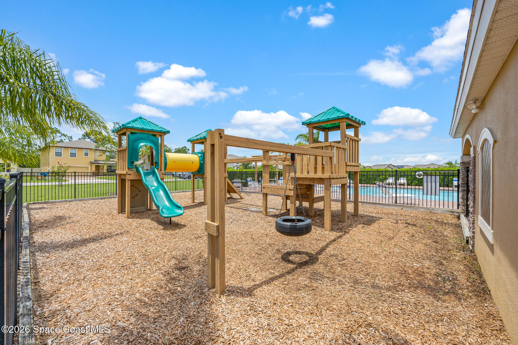 895 Remington Green Drive SE