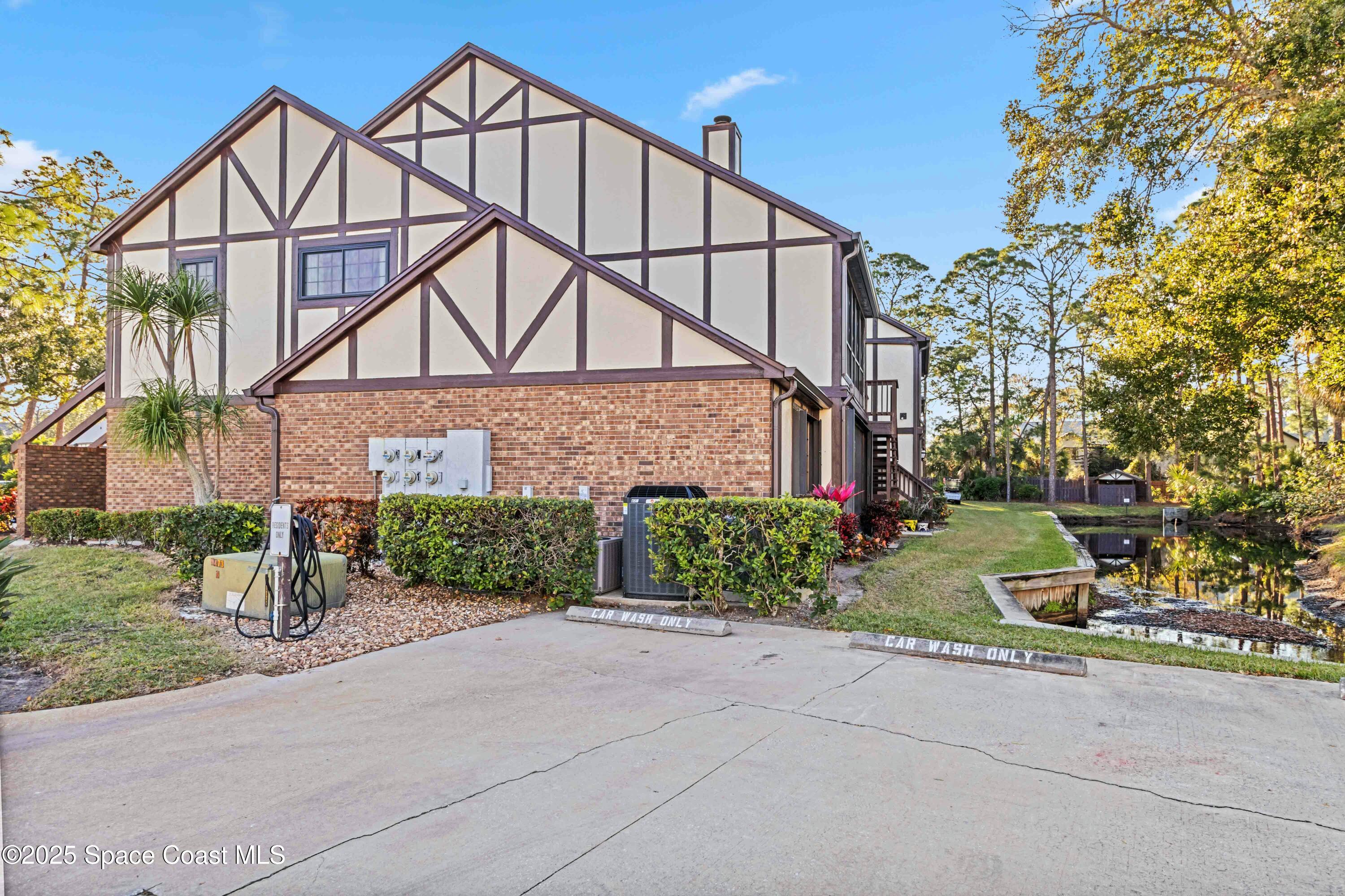 873 Greenwood Manor Circle 3-B