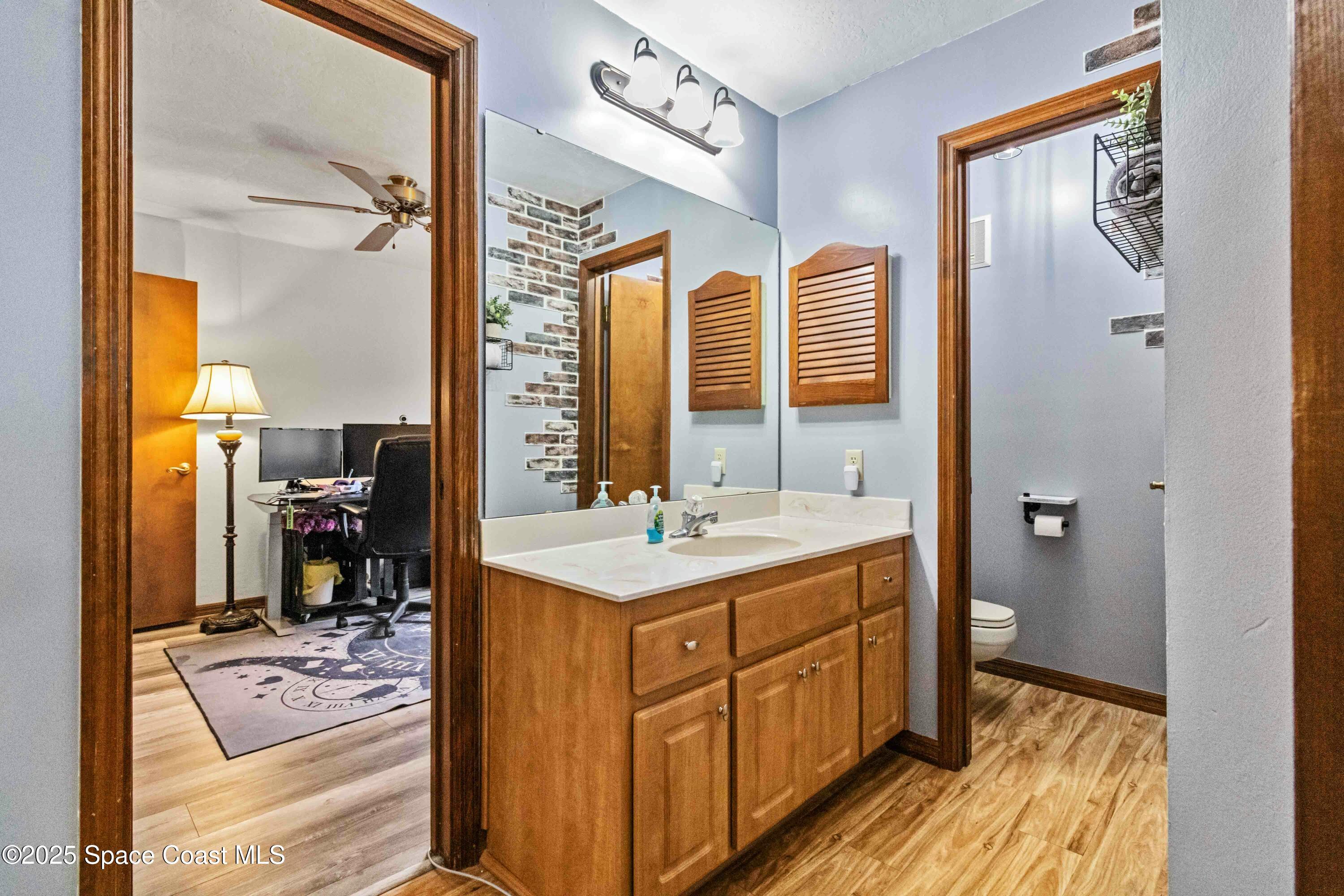 873 Greenwood Manor Circle 3-B