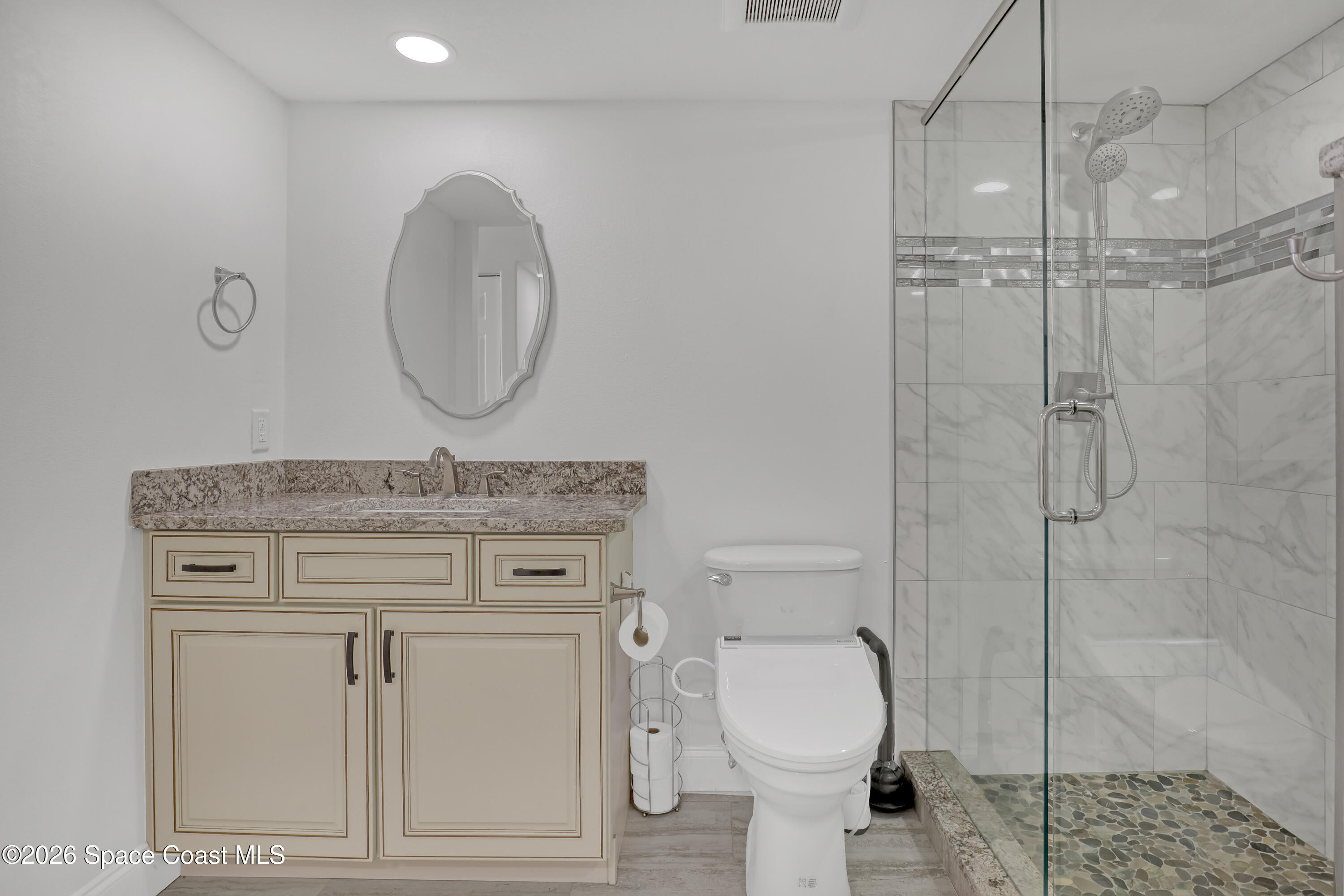 2195 Highway A1a. 502